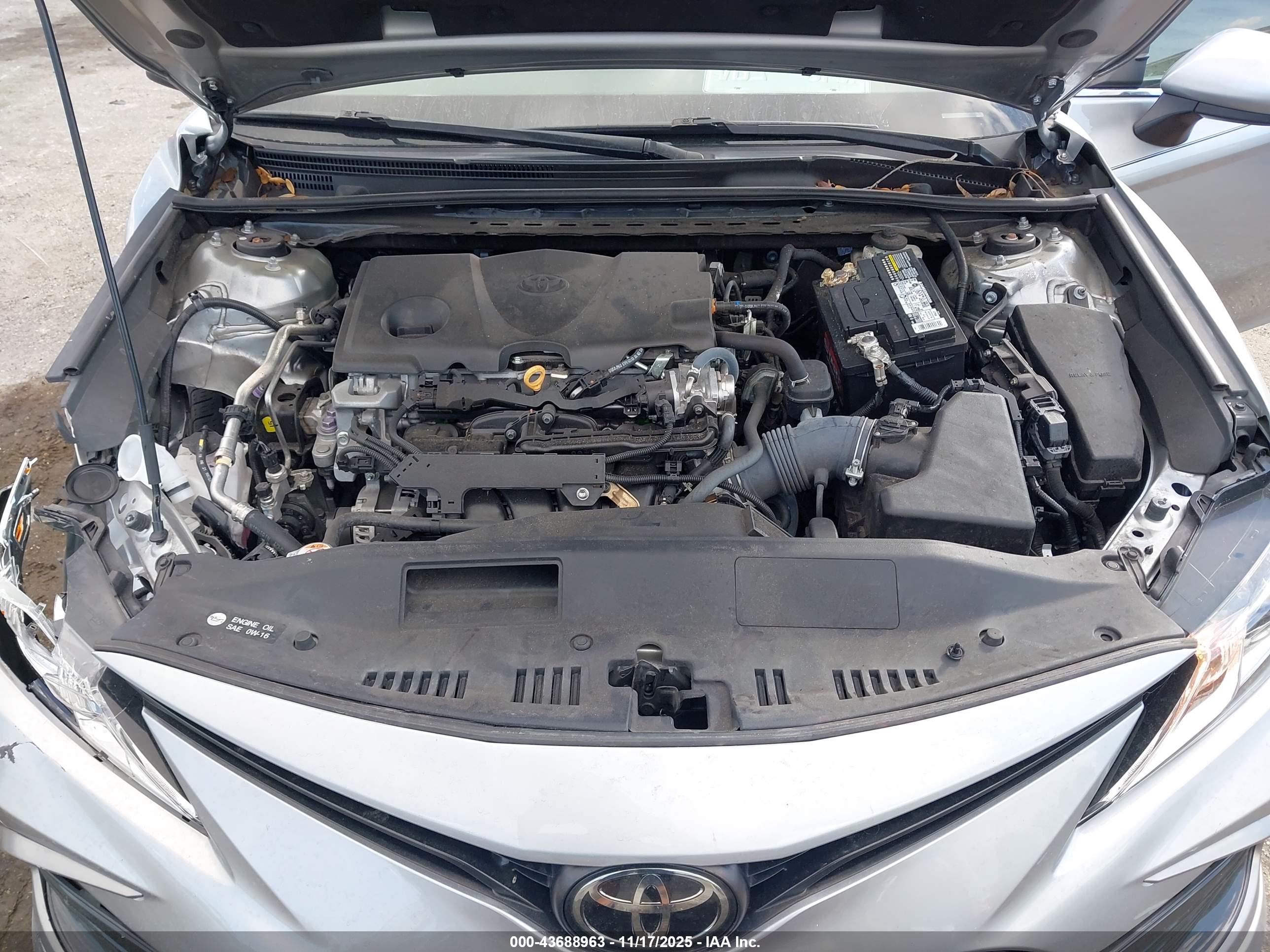TOYOTA CAMRY image 10