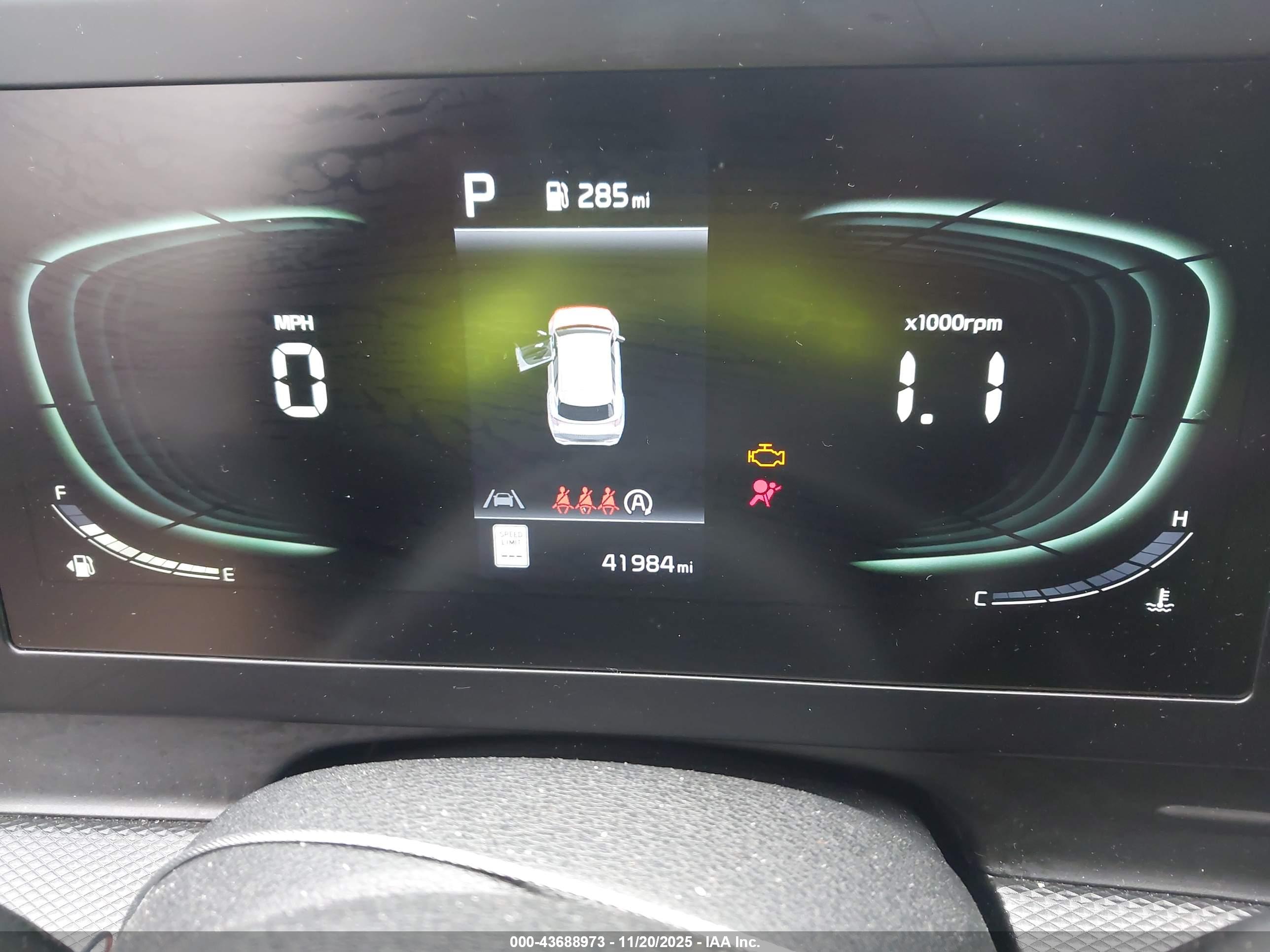 KIA SPORTAGE image 7