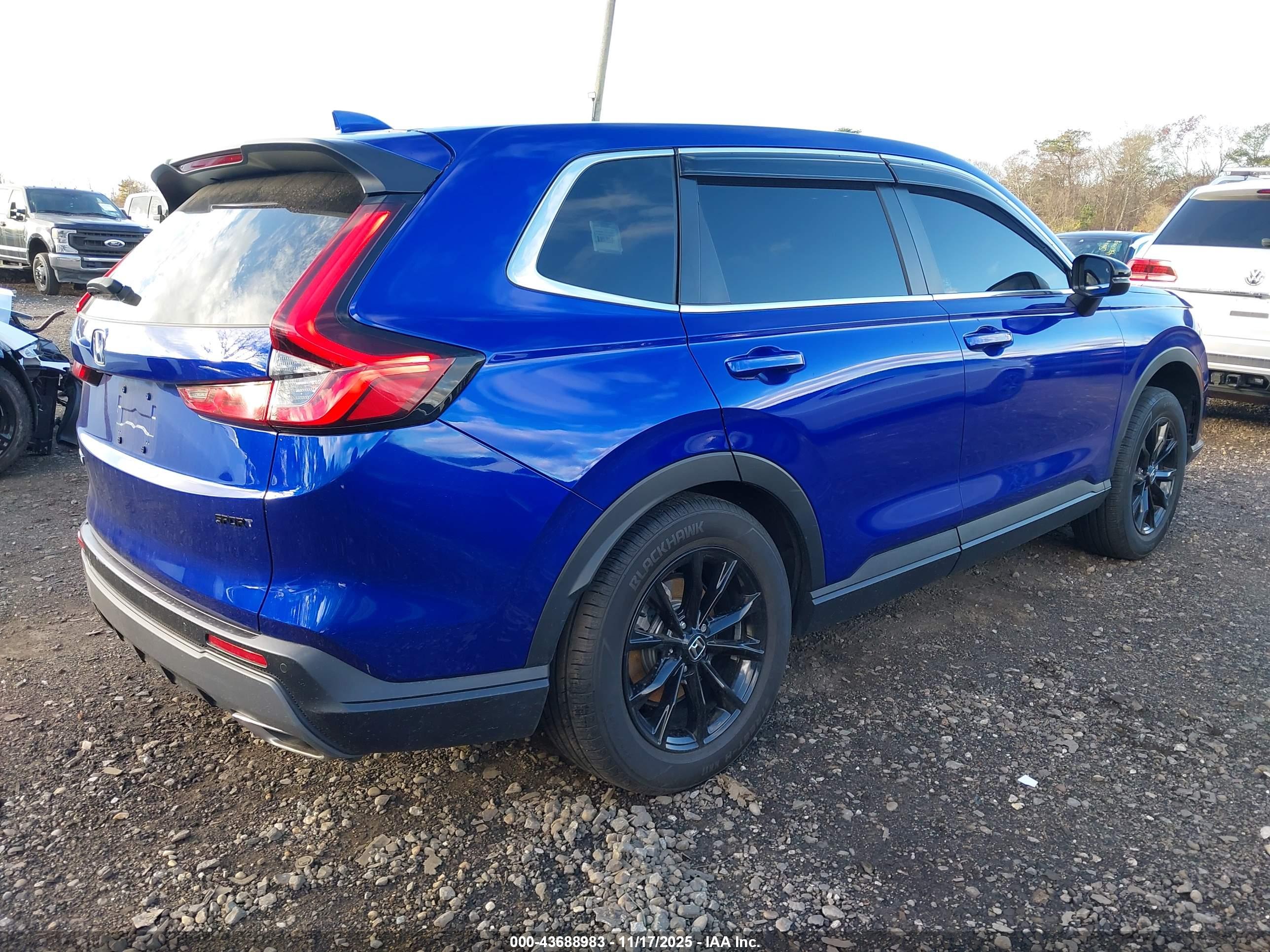 HONDA CR-V image 4