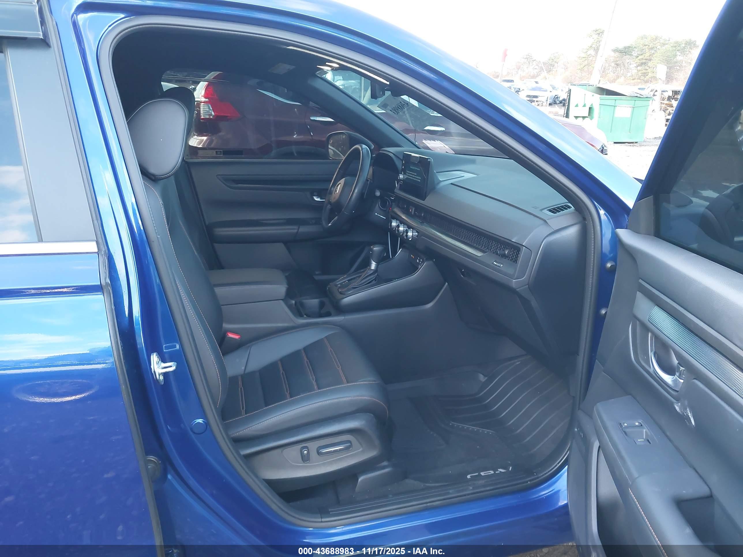 HONDA CR-V image 5