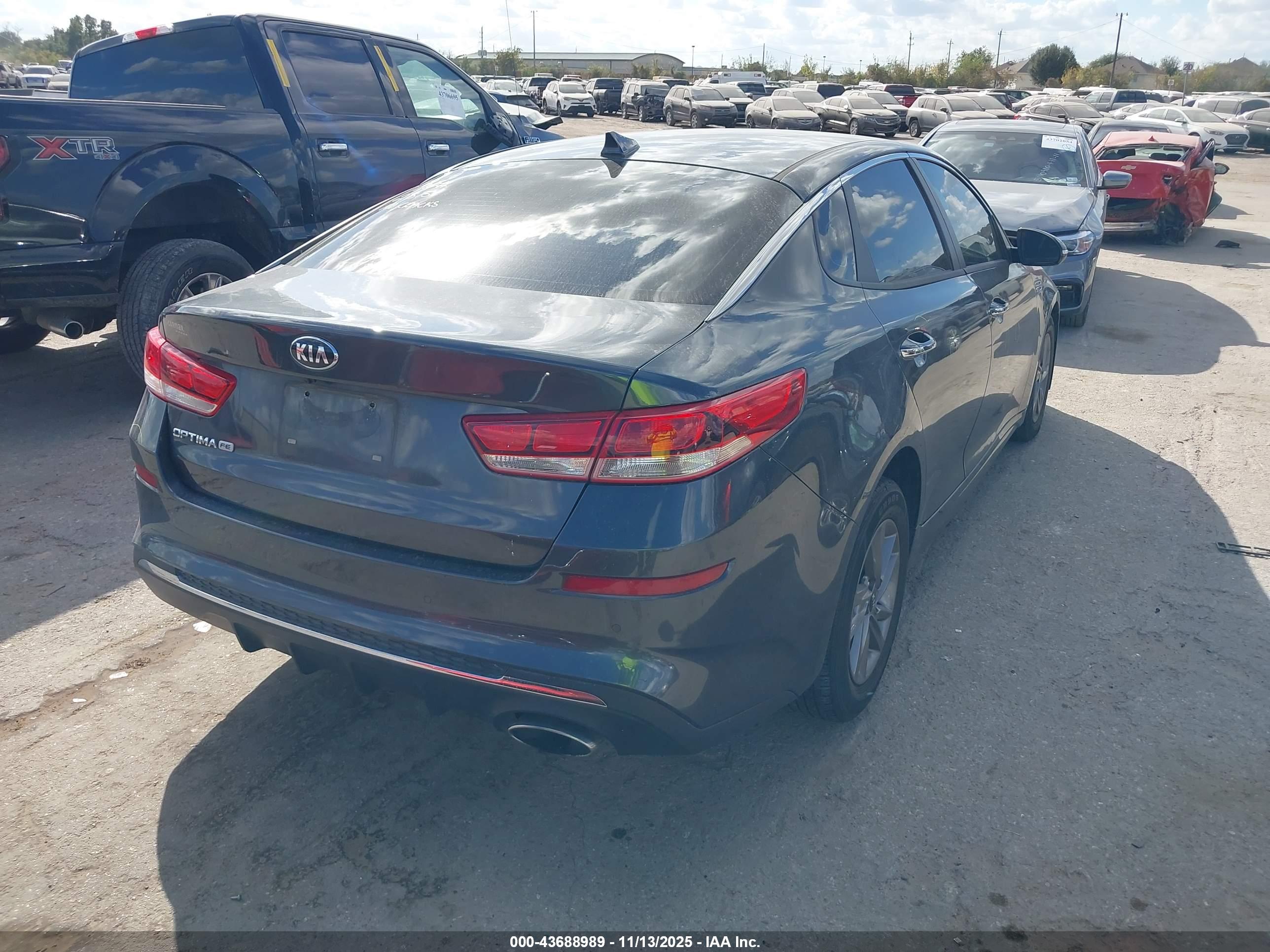 KIA OPTIMA image 4