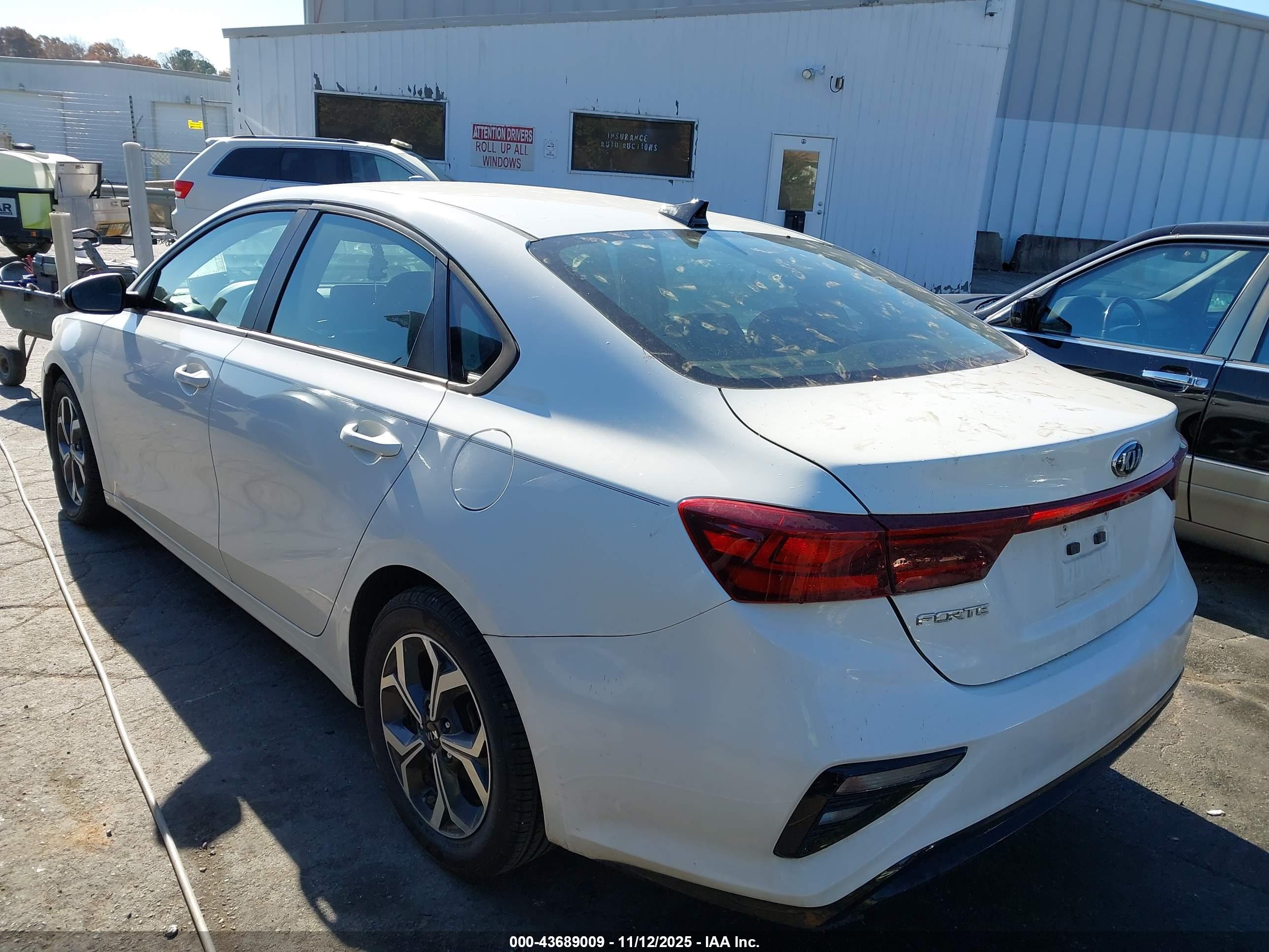KIA FORTE image 3