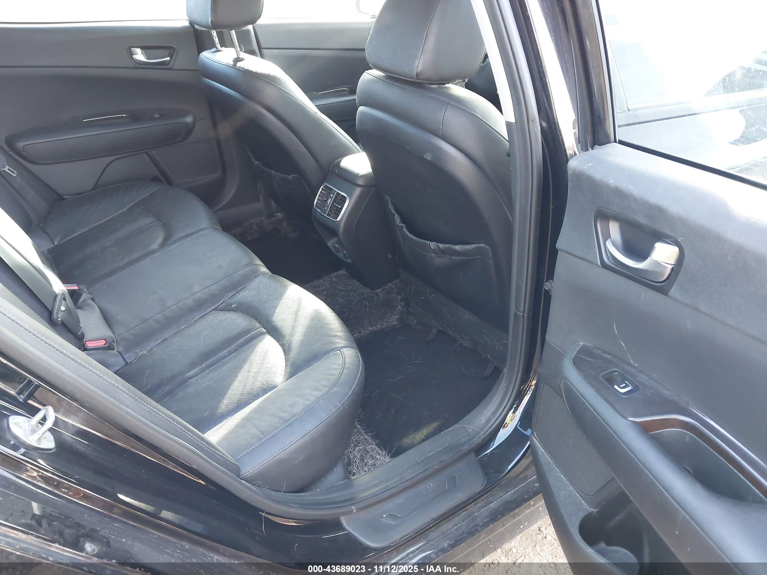 KIA OPTIMA image 8