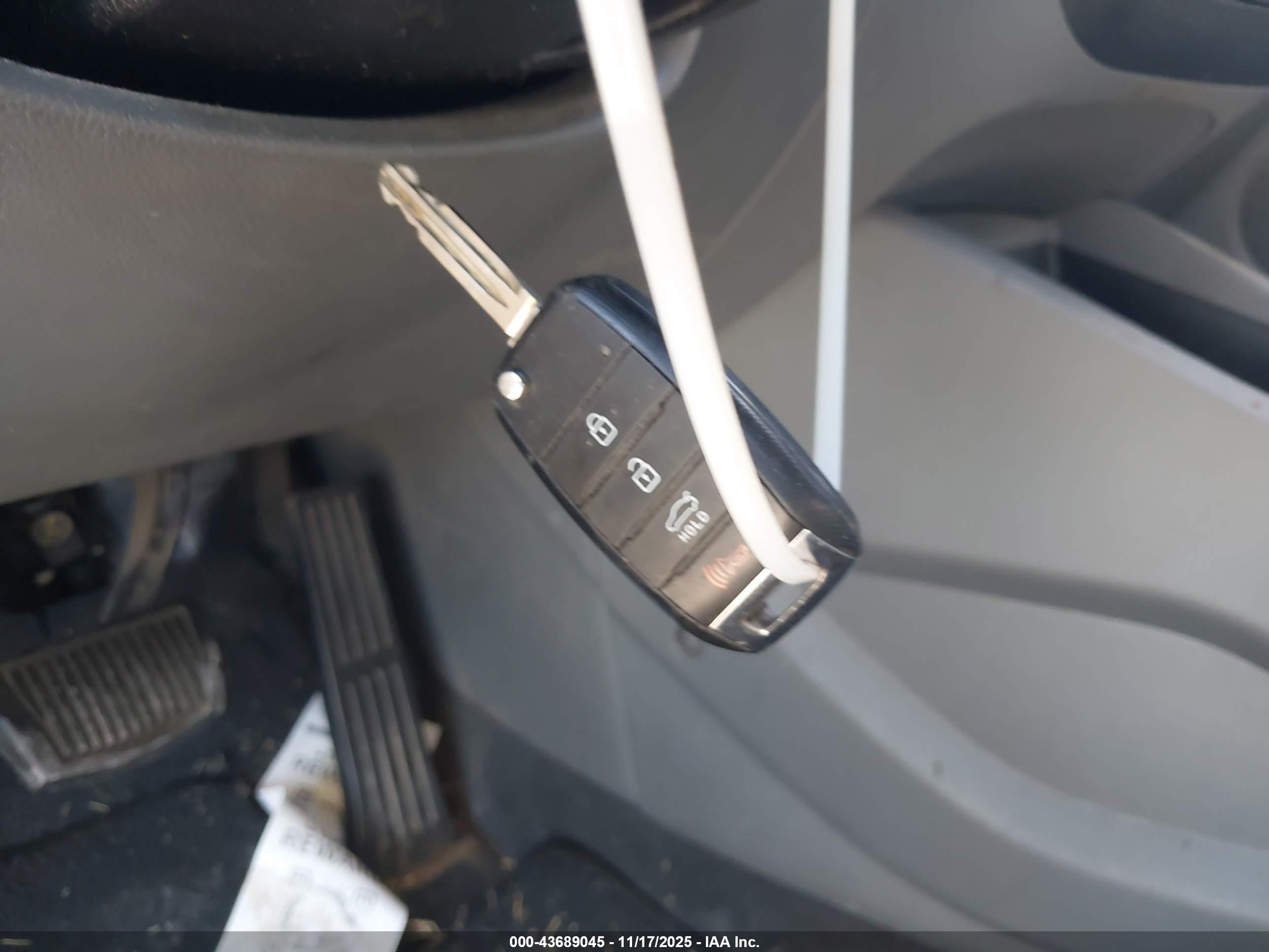 KIA FORTE image 11