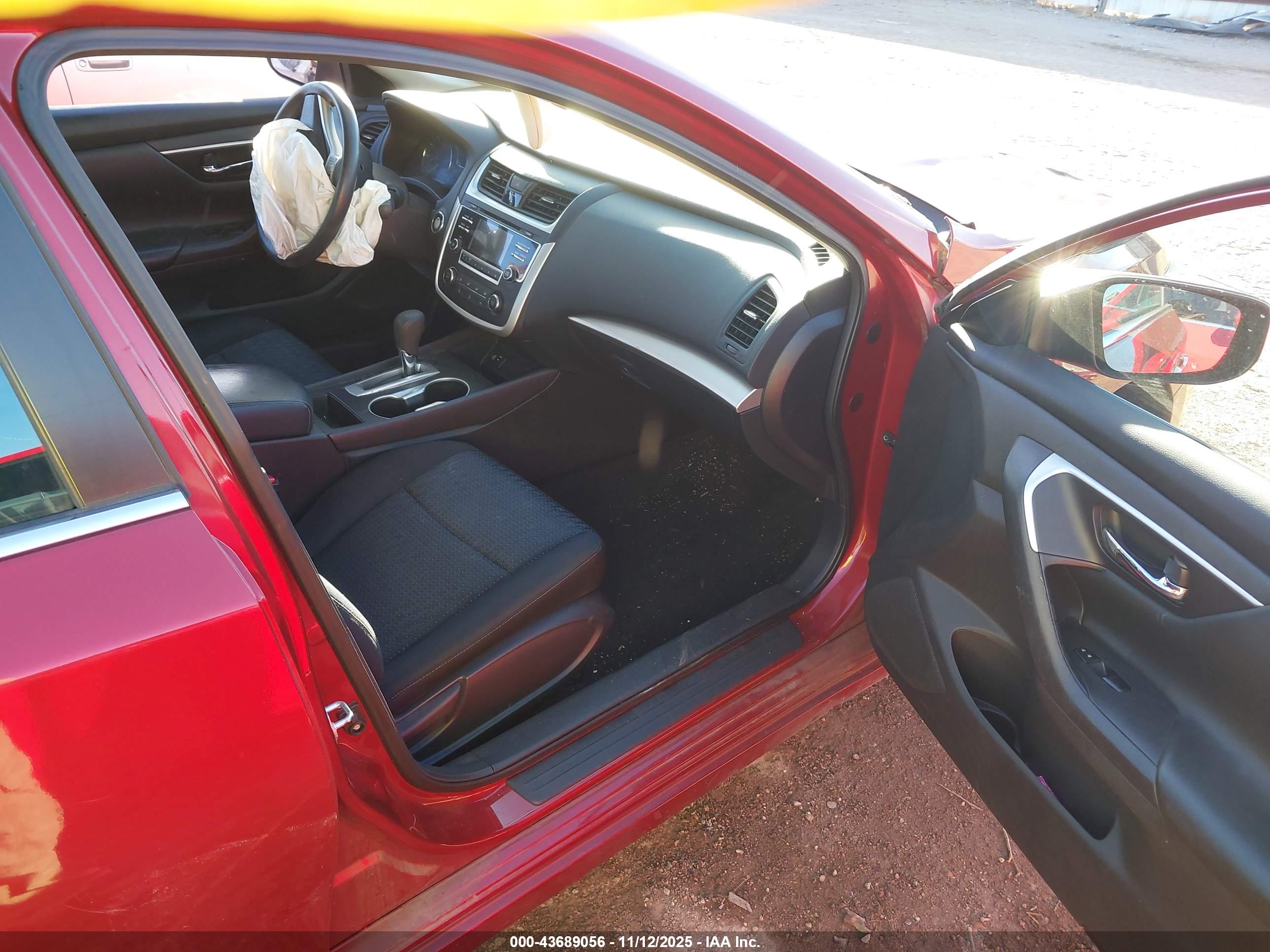 NISSAN ALTIMA image 5