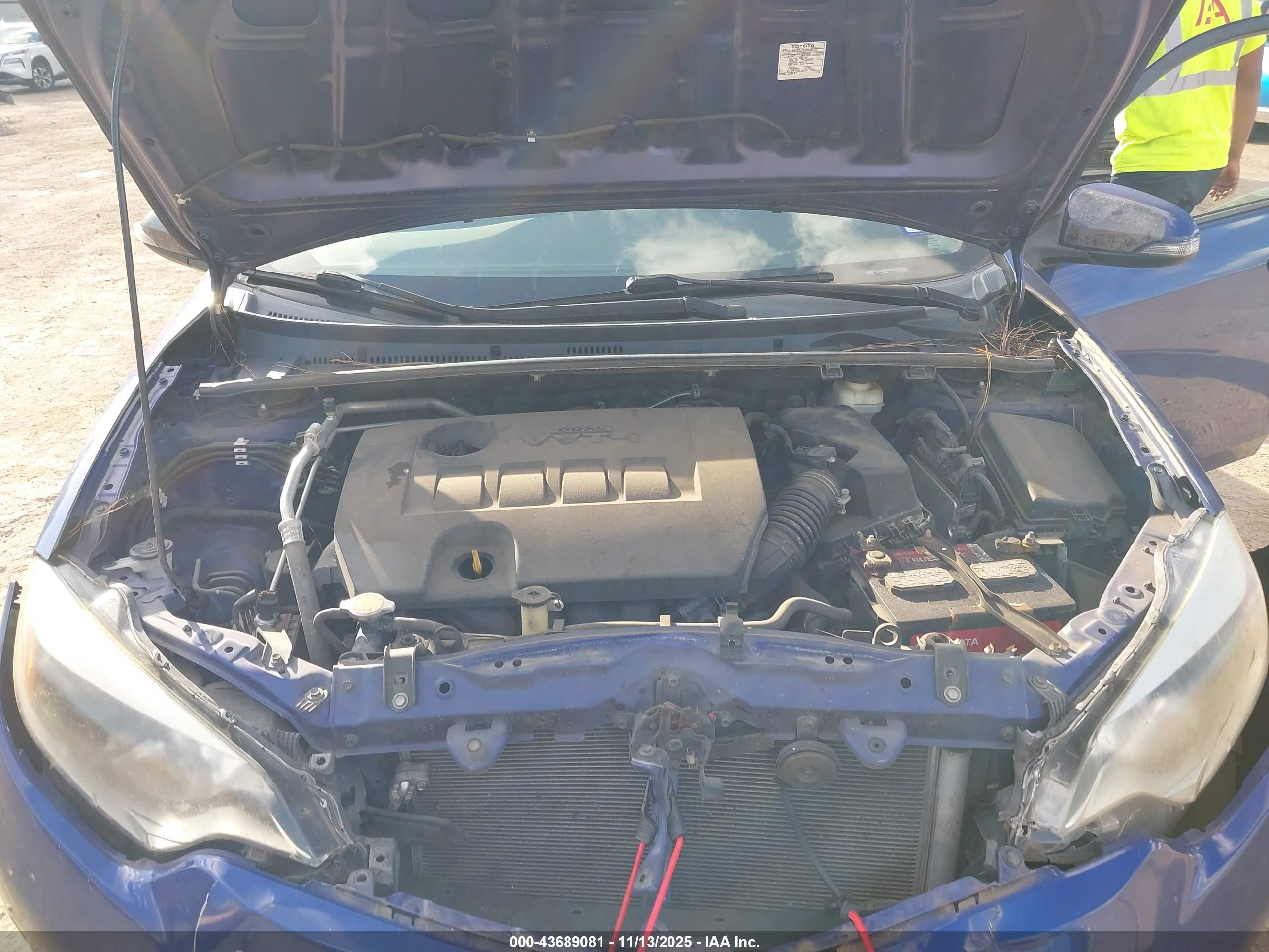 TOYOTA COROLLA image 10