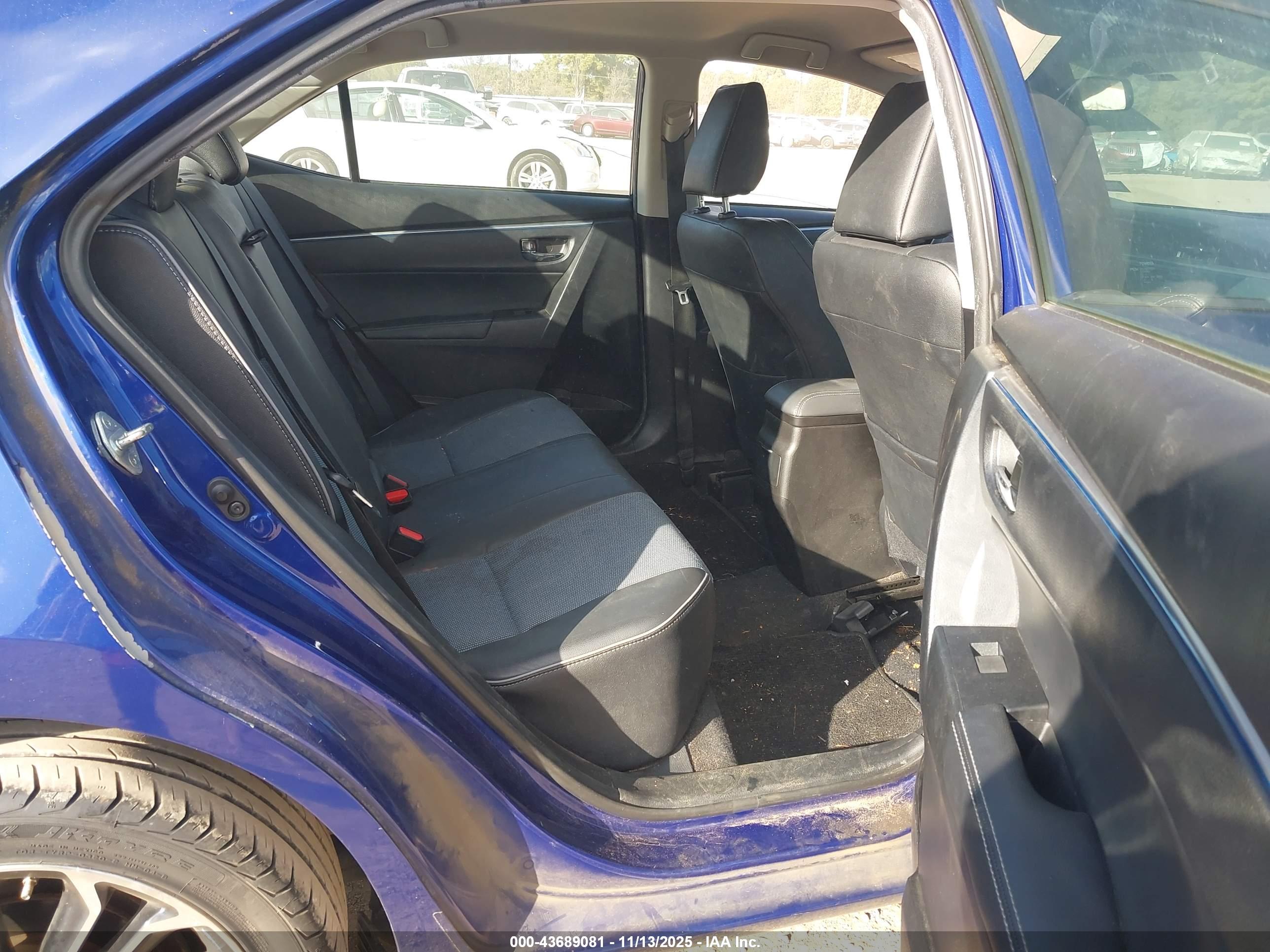 TOYOTA COROLLA image 8