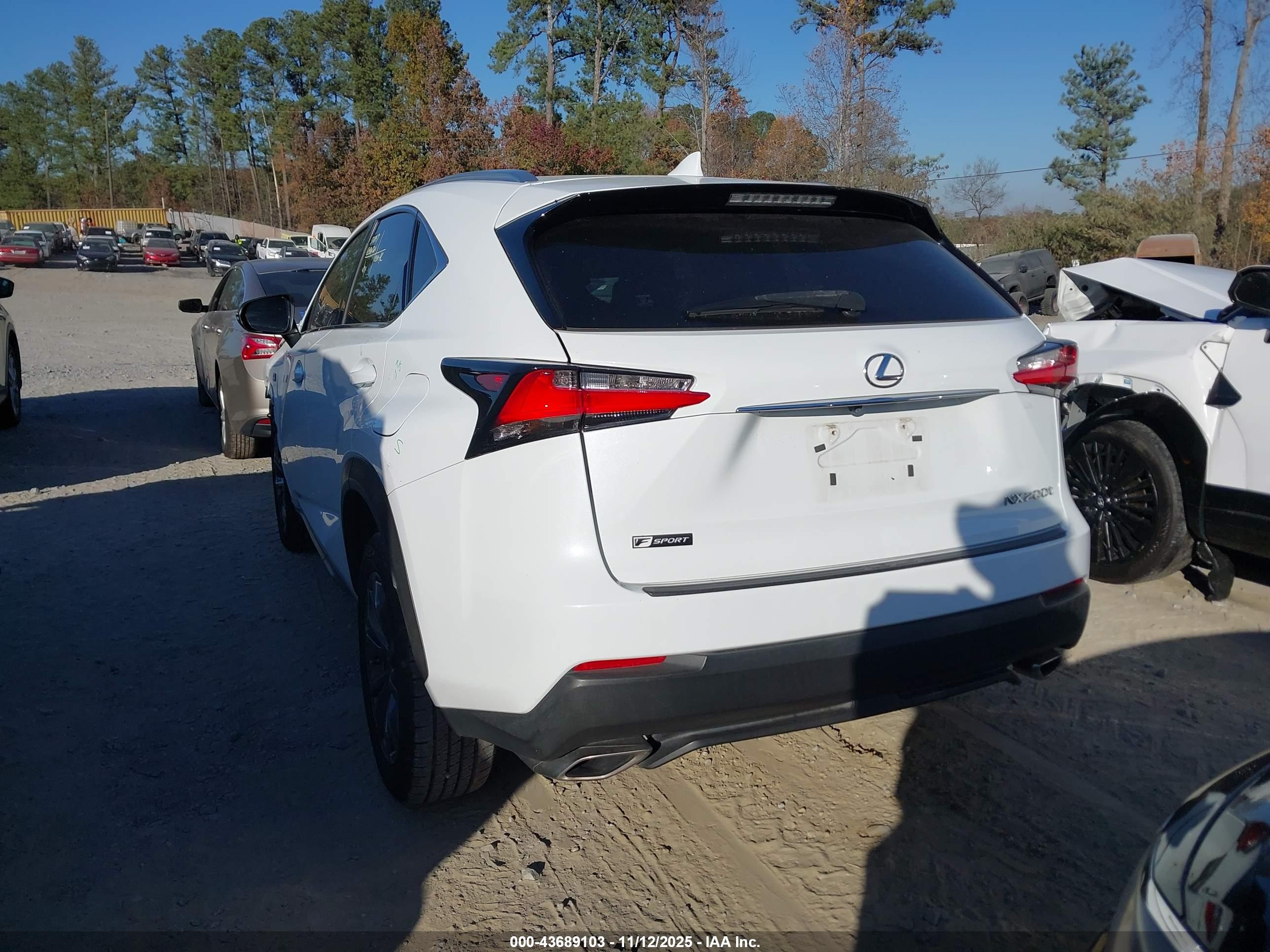 LEXUS NX image 3
