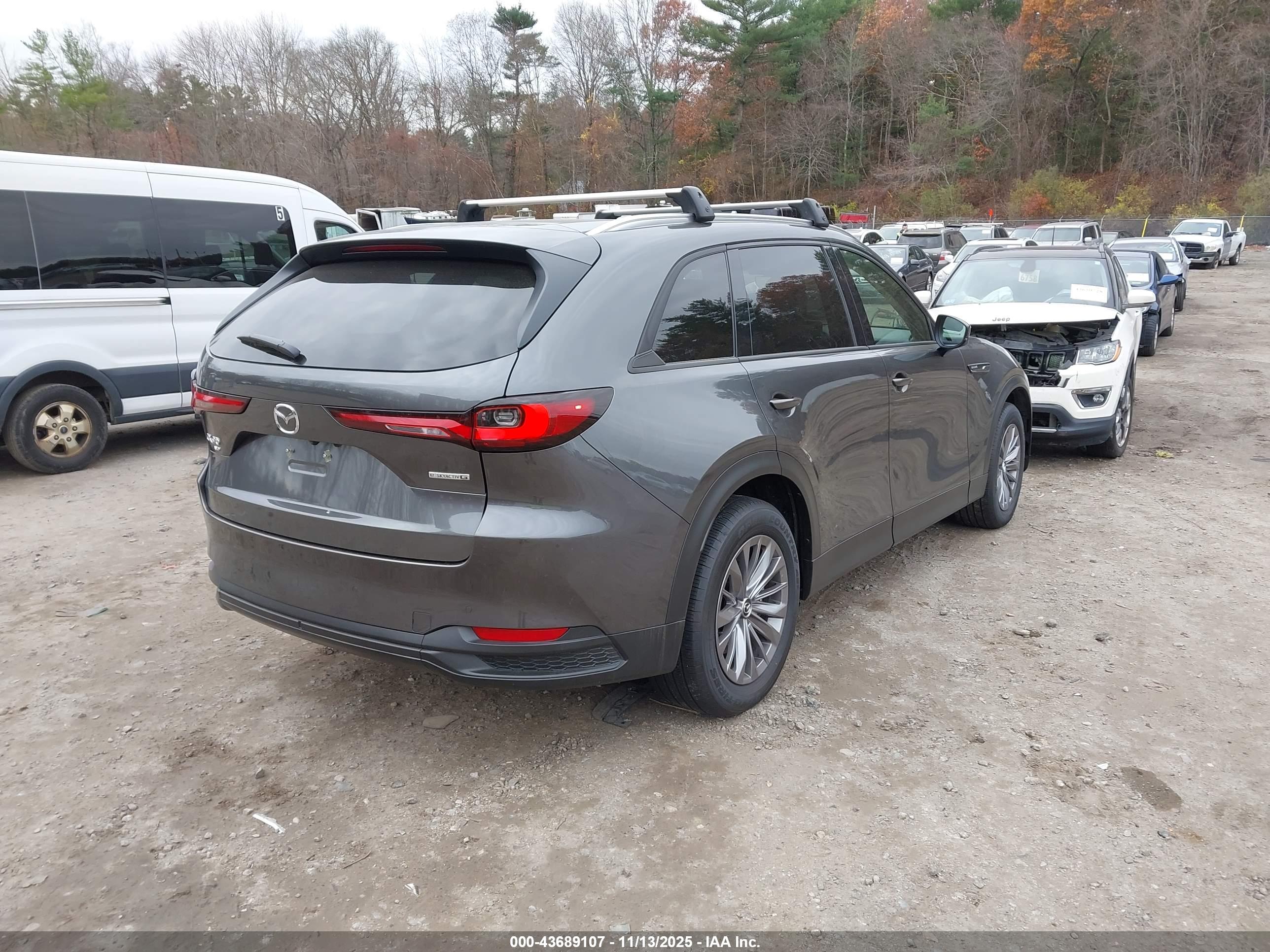 MAZDA CX-90 image 4
