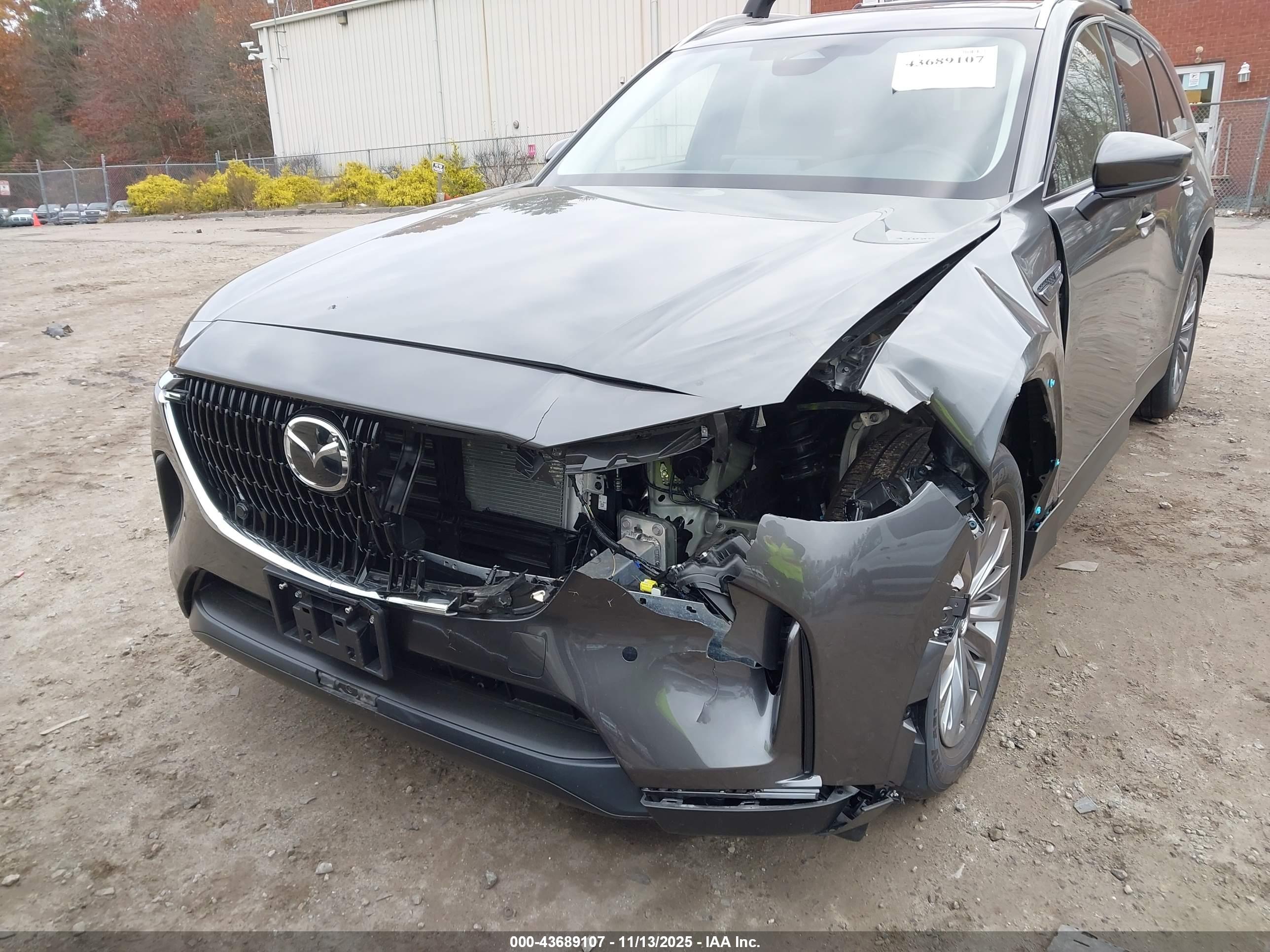 MAZDA CX-90 image 6