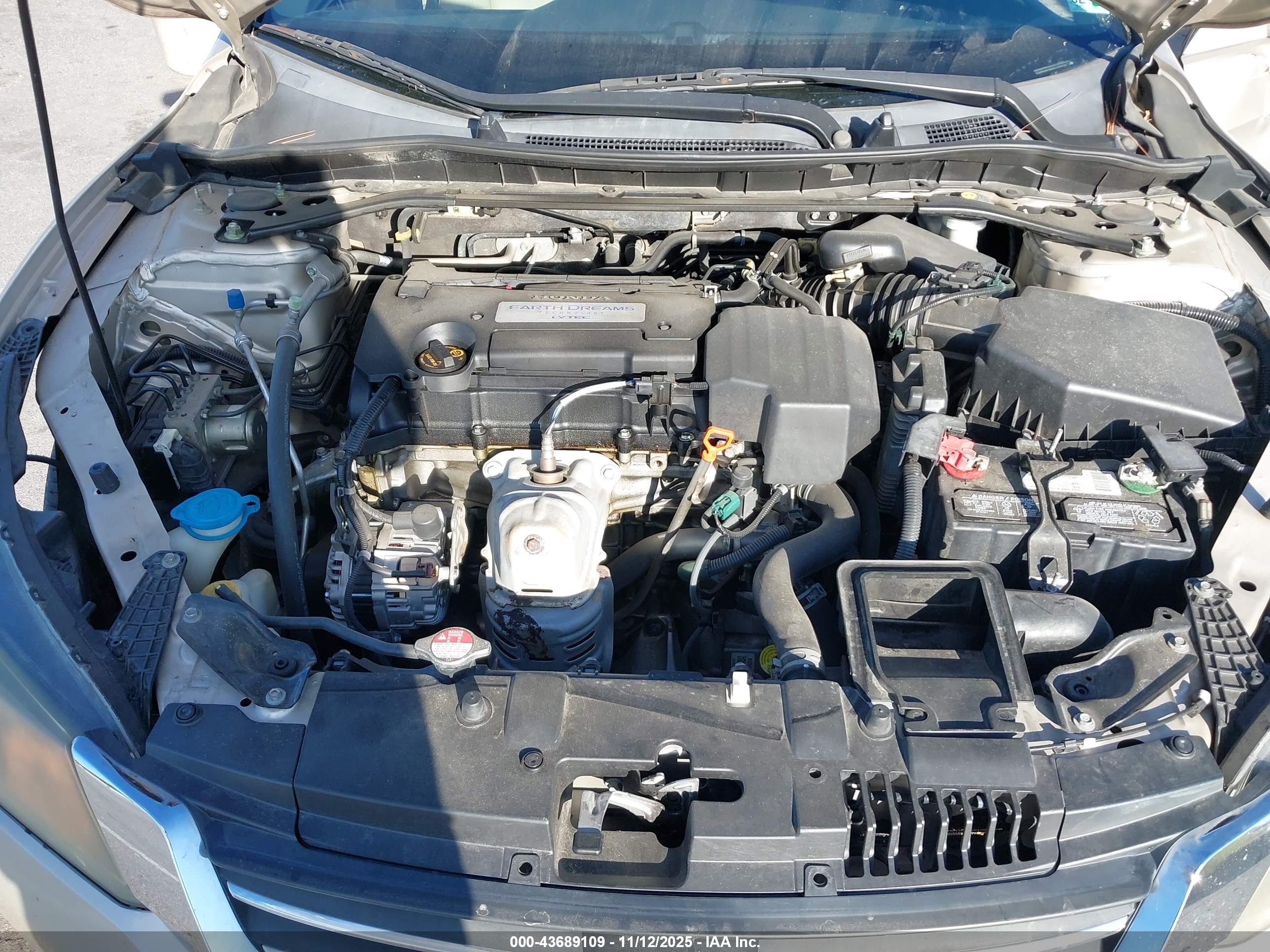 HONDA ACCORD image 10