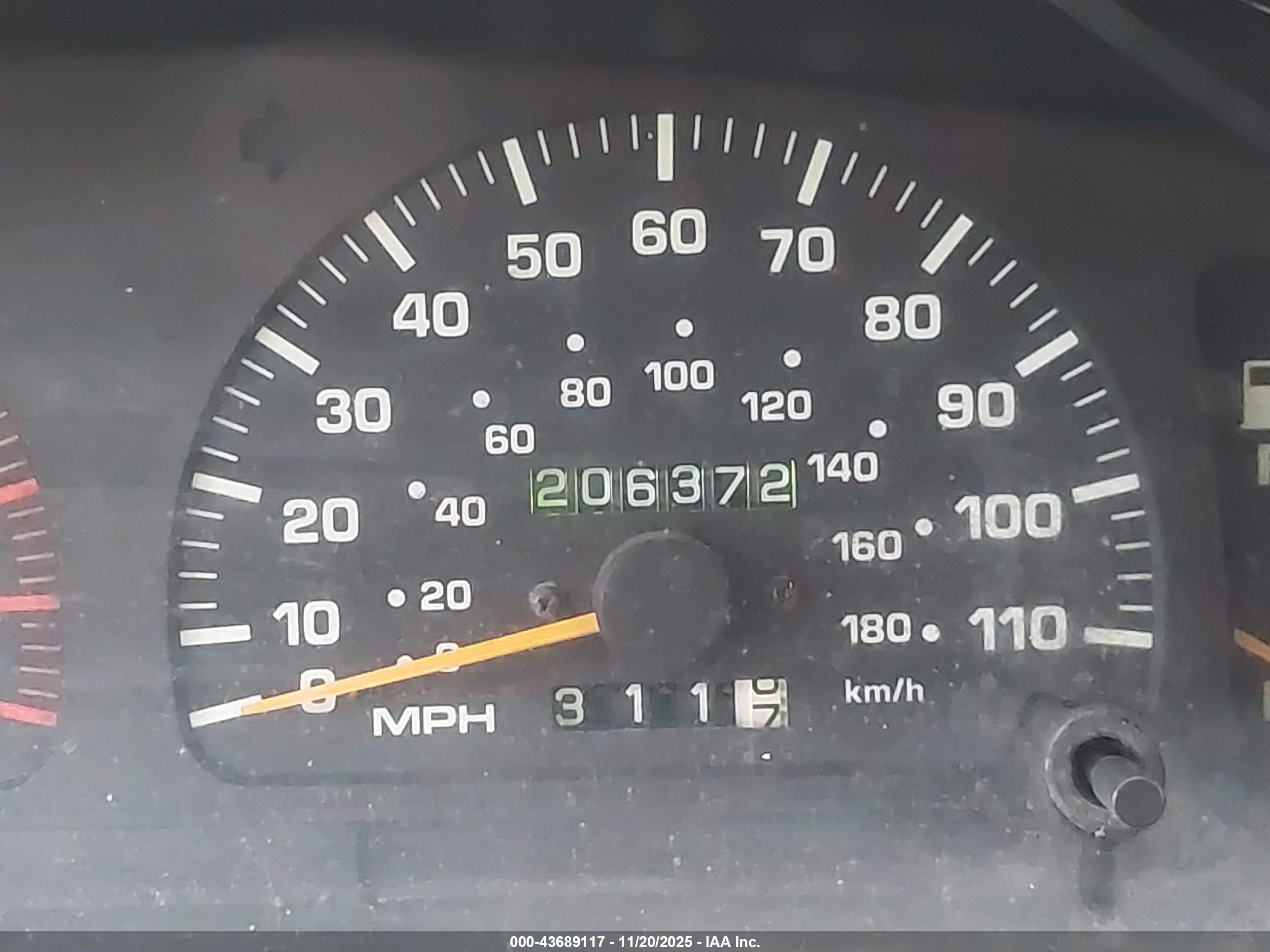 TOYOTA 4RUNNER image 7