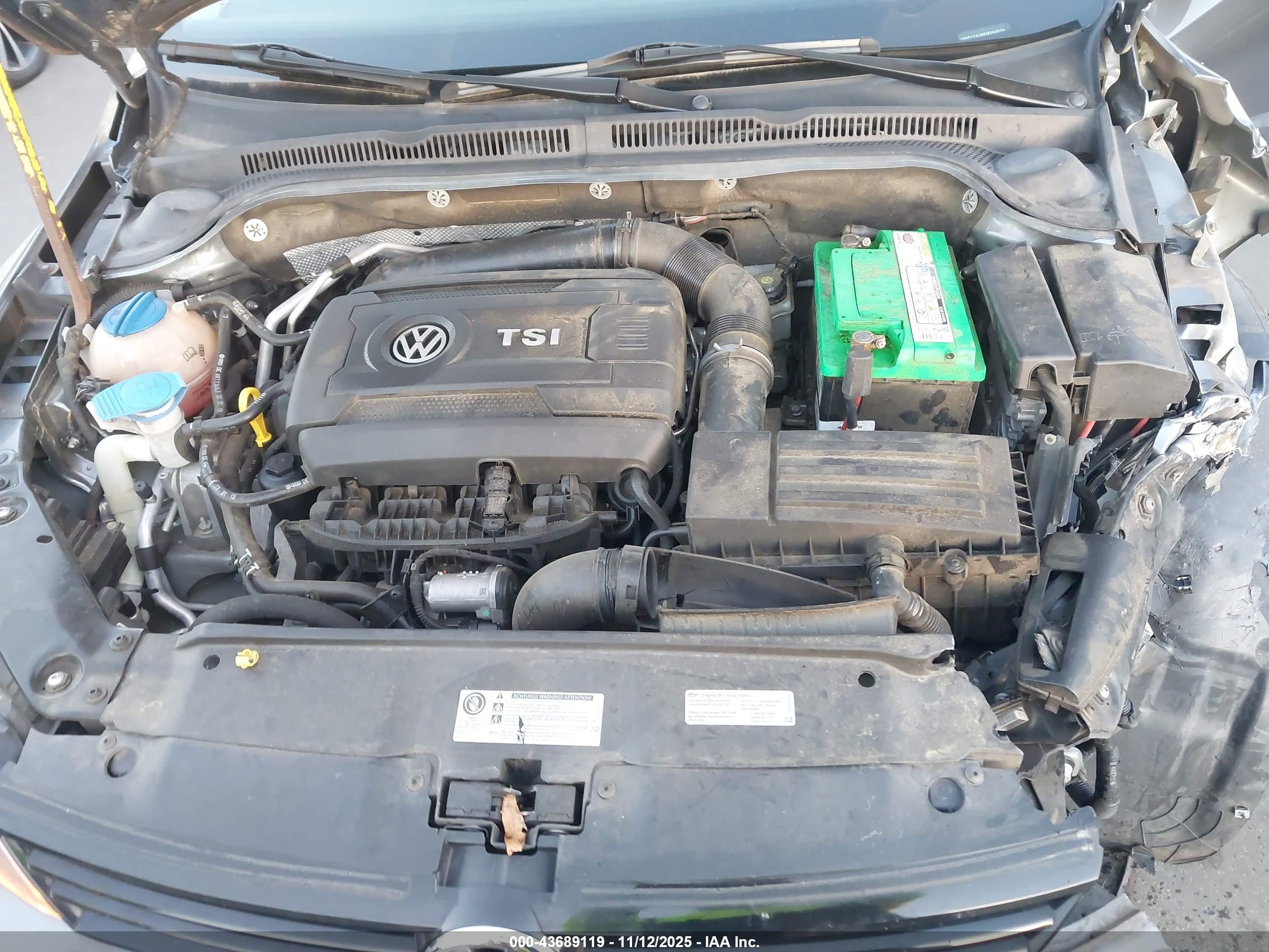VOLKSWAGEN JETTA image 10