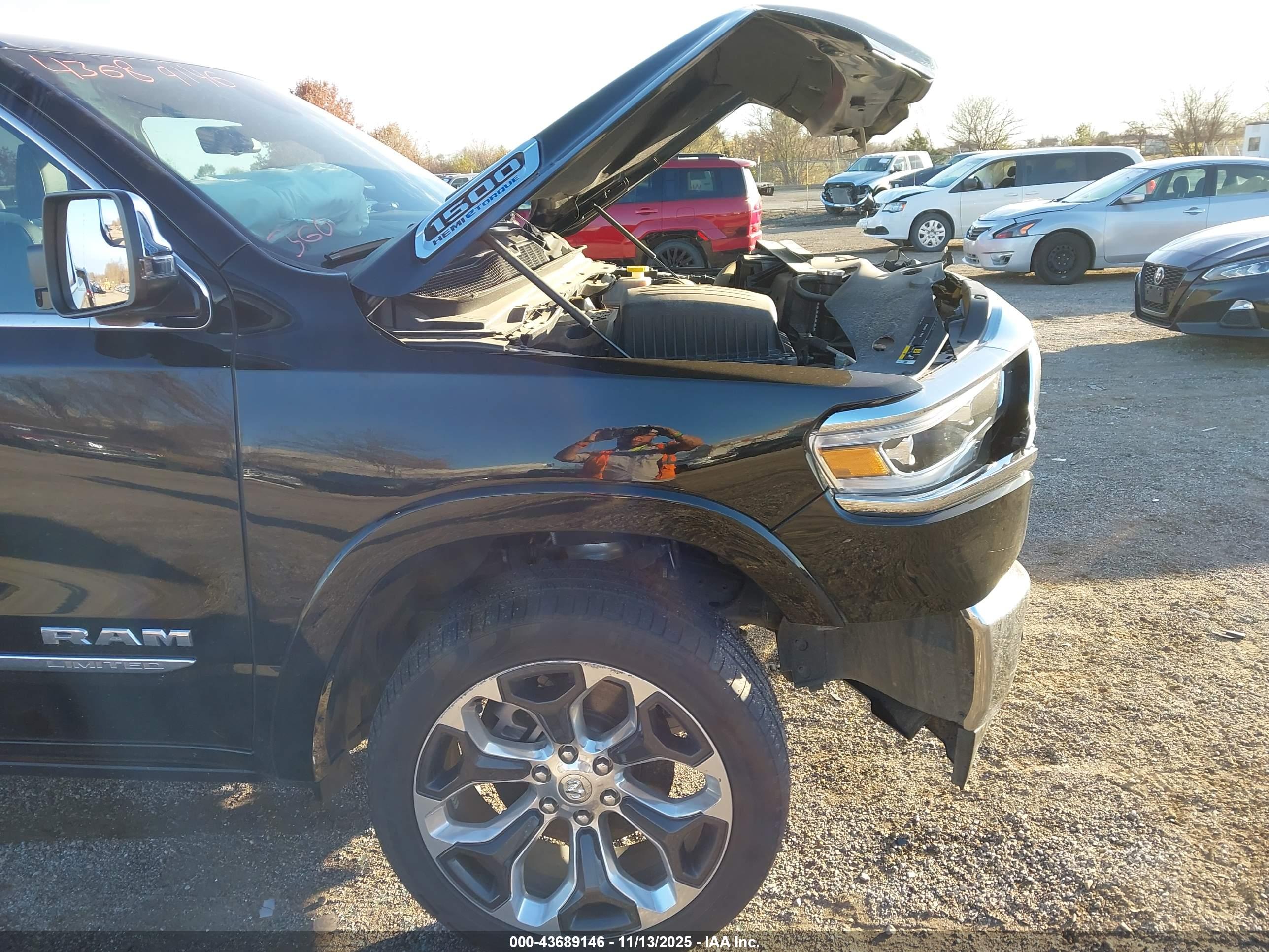 RAM 1500 image 6