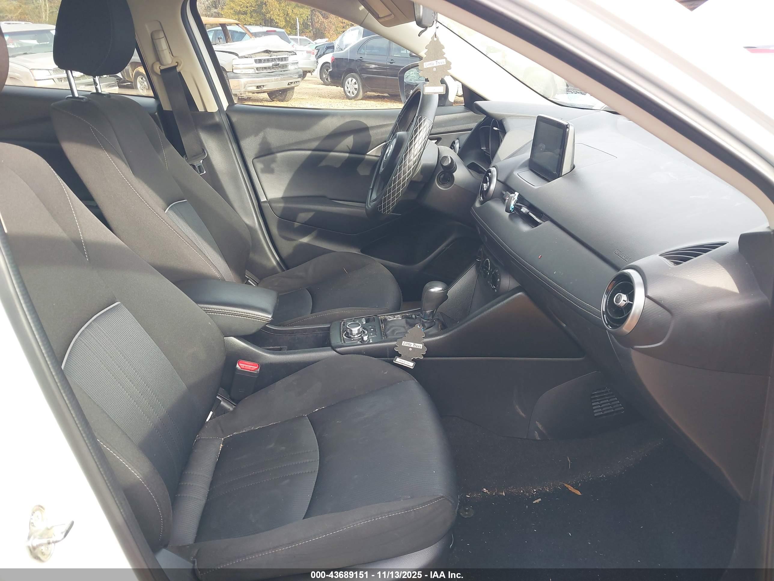 MAZDA CX-3 image 5