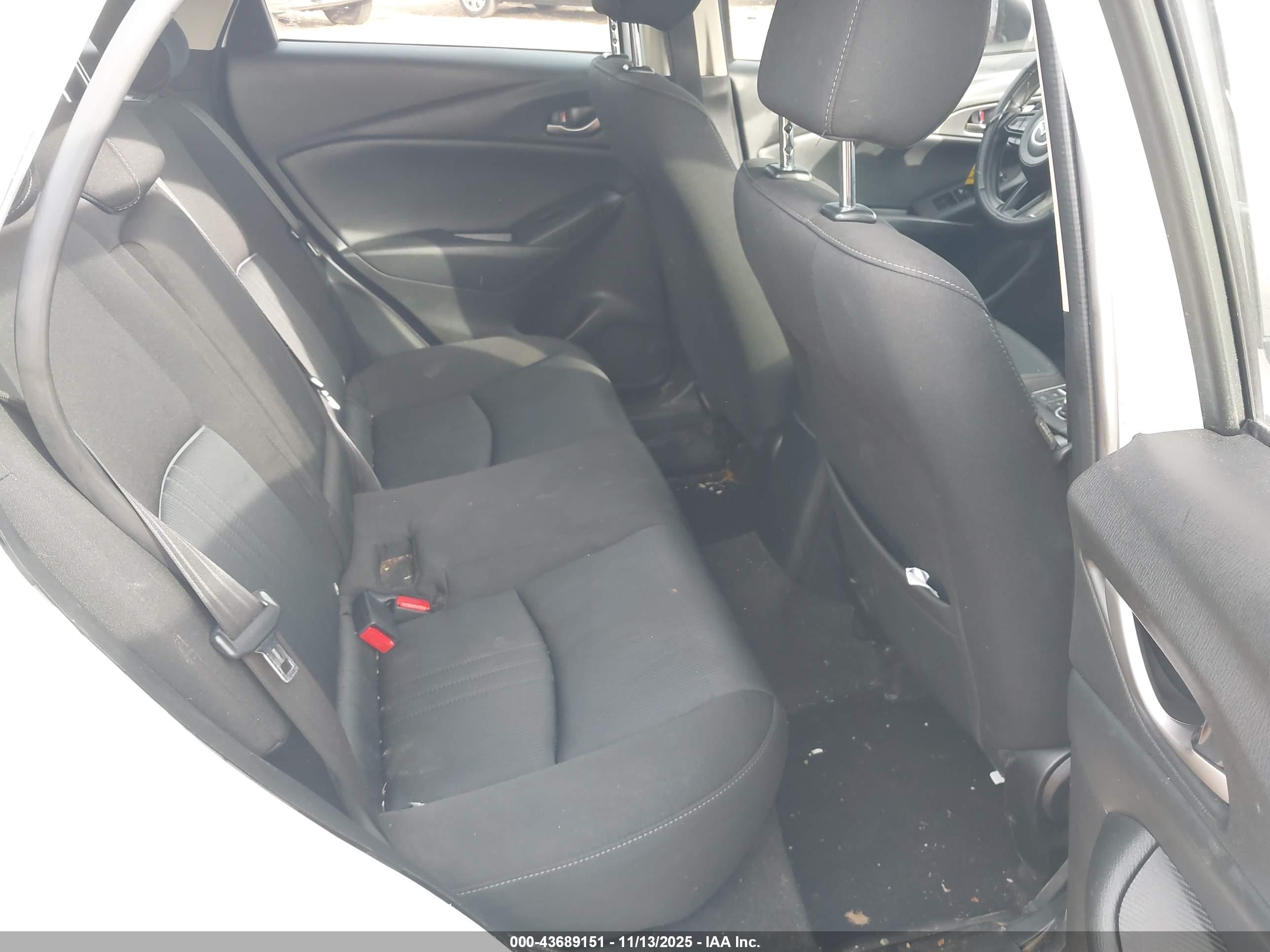 MAZDA CX-3 image 8