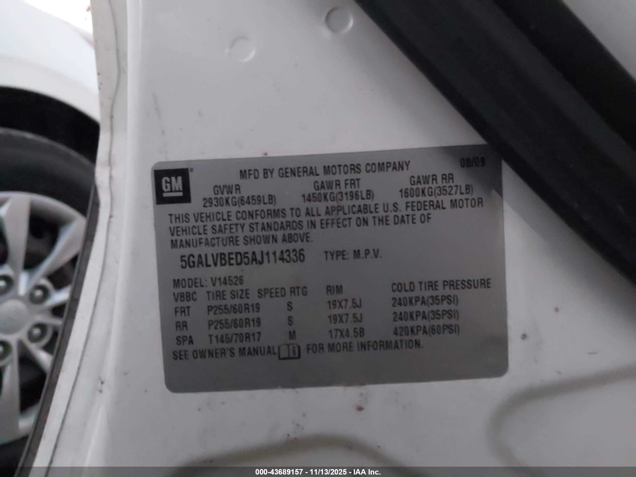 BUICK ENCLAVE image 9