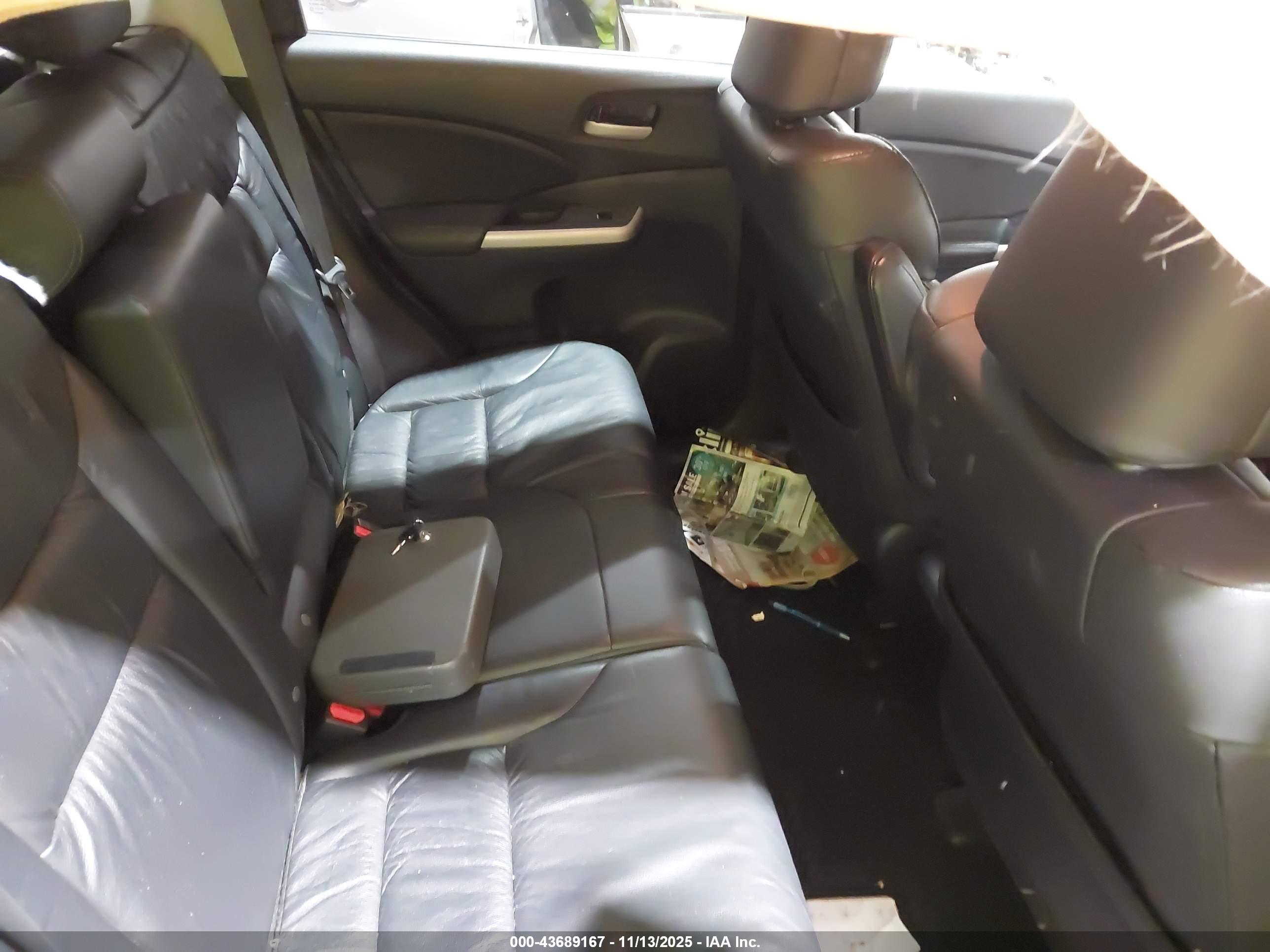 HONDA CR-V image 8