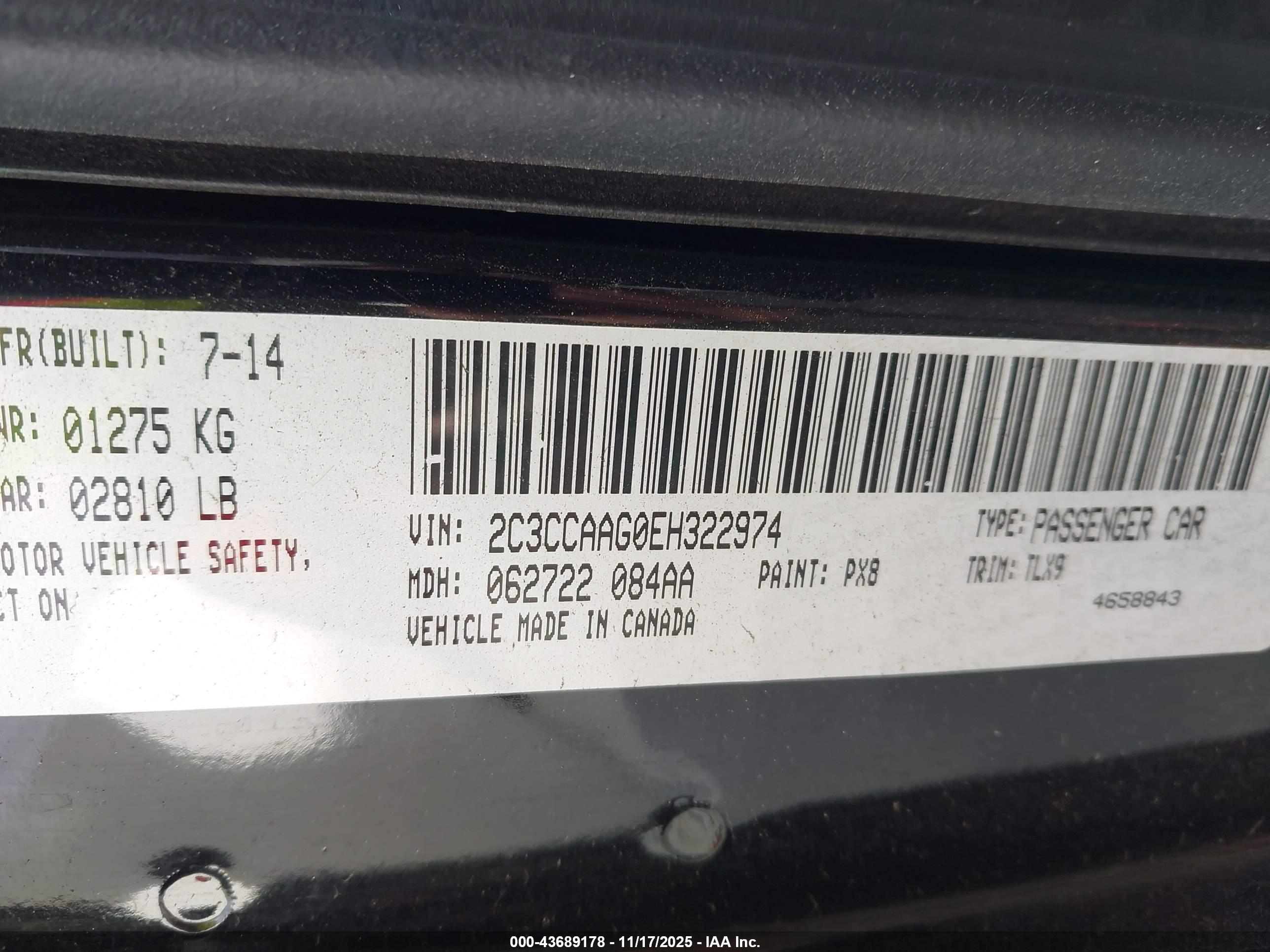 CHRYSLER 300 image 9