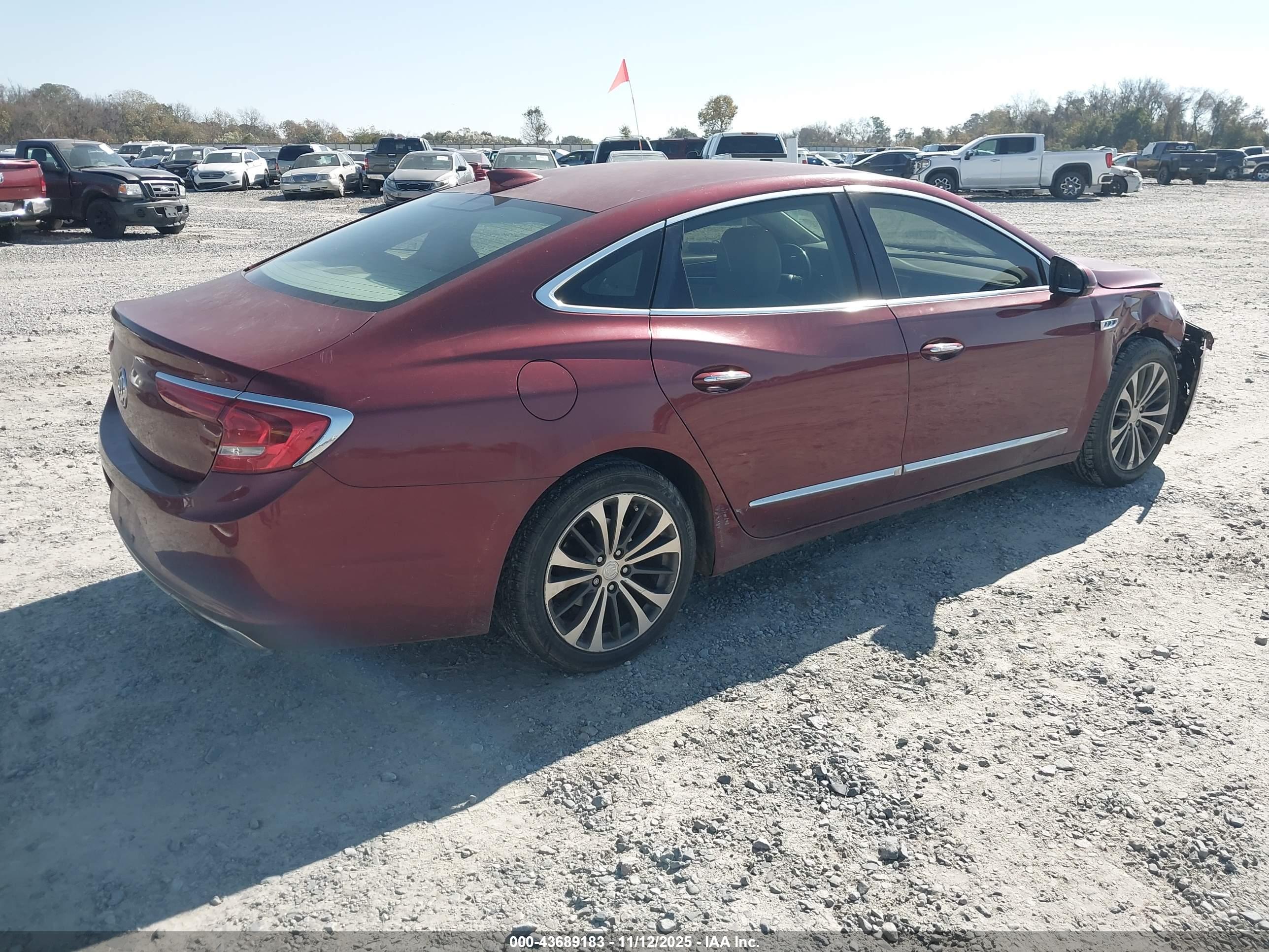 BUICK LACROSSE image 4