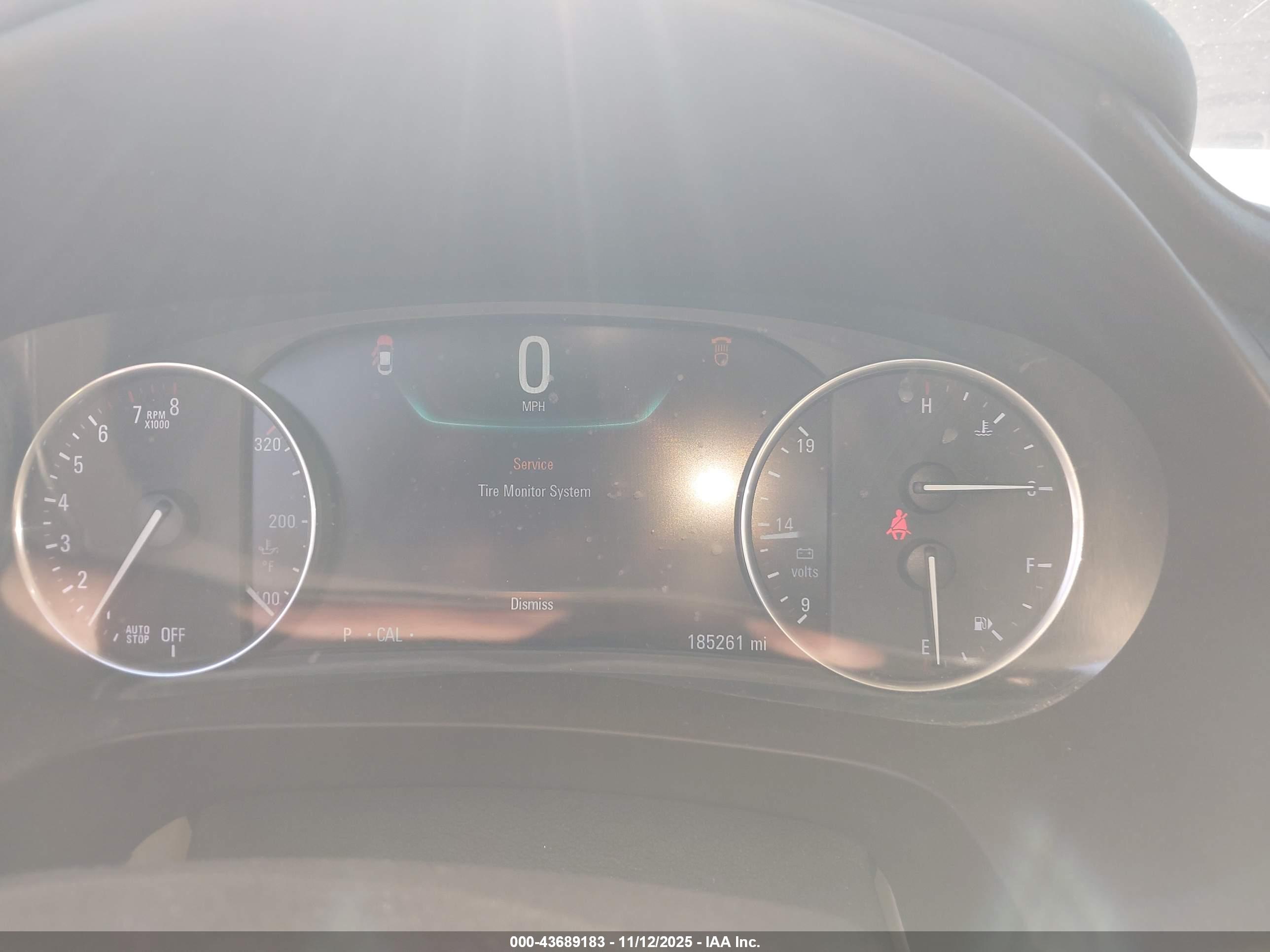 BUICK LACROSSE image 7