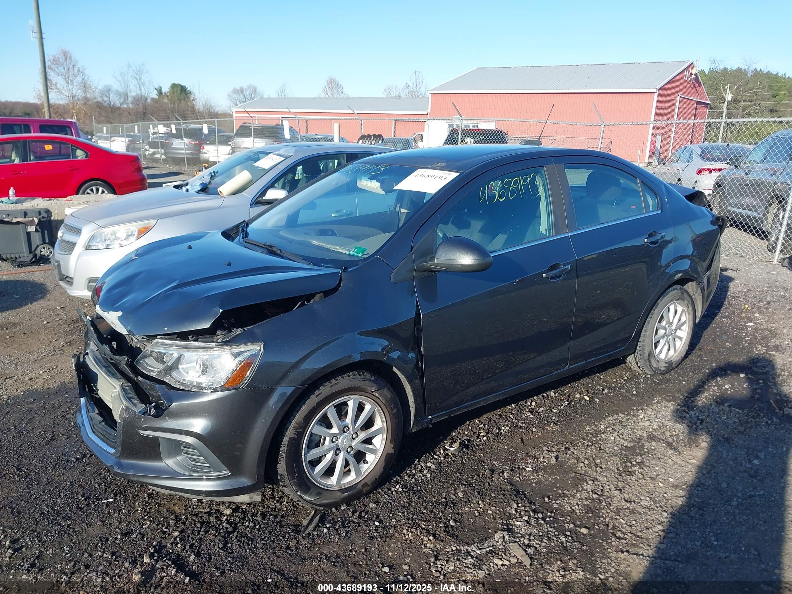 CHEVROLET SONIC image 2