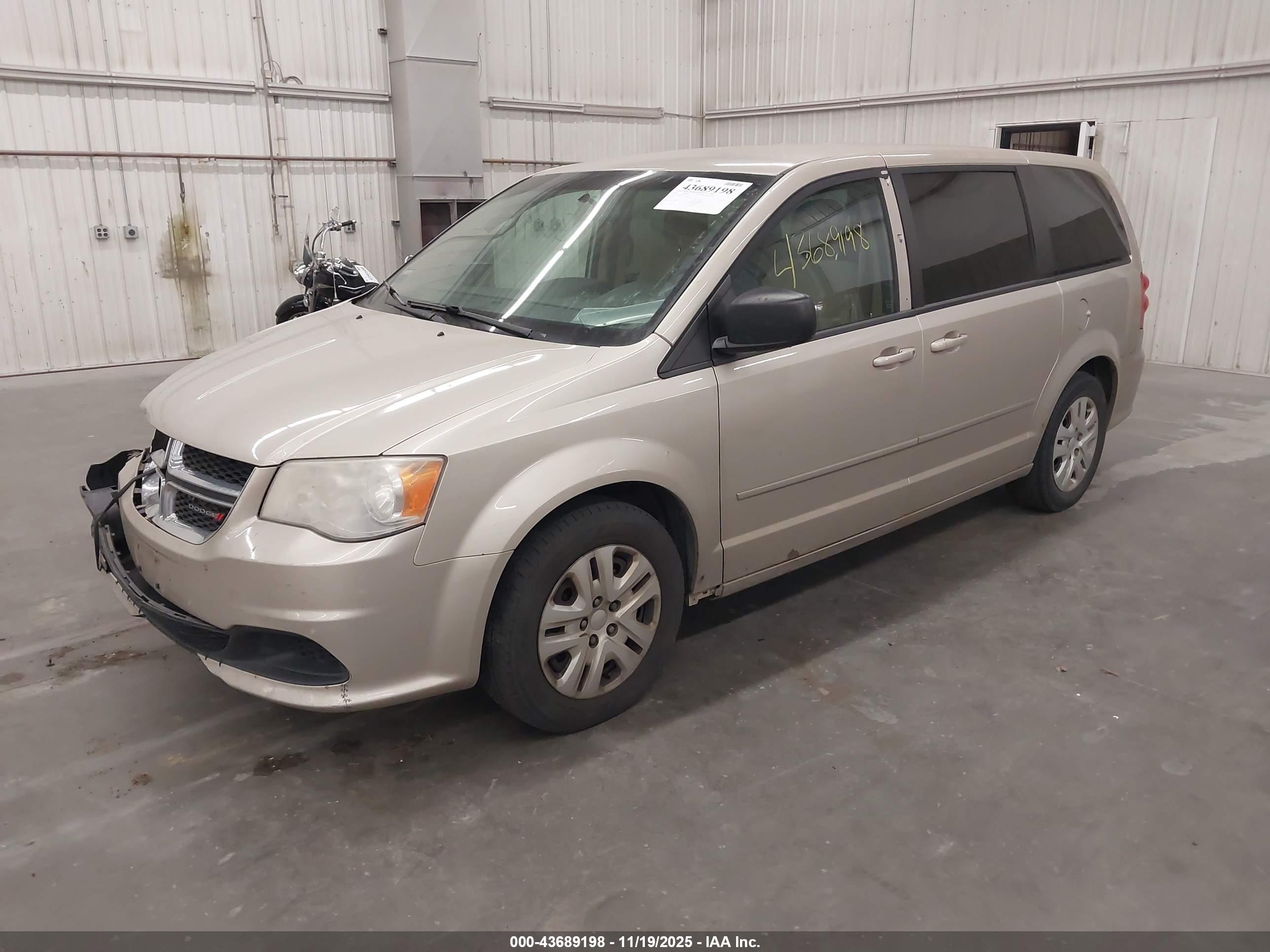DODGE GRAND image 2