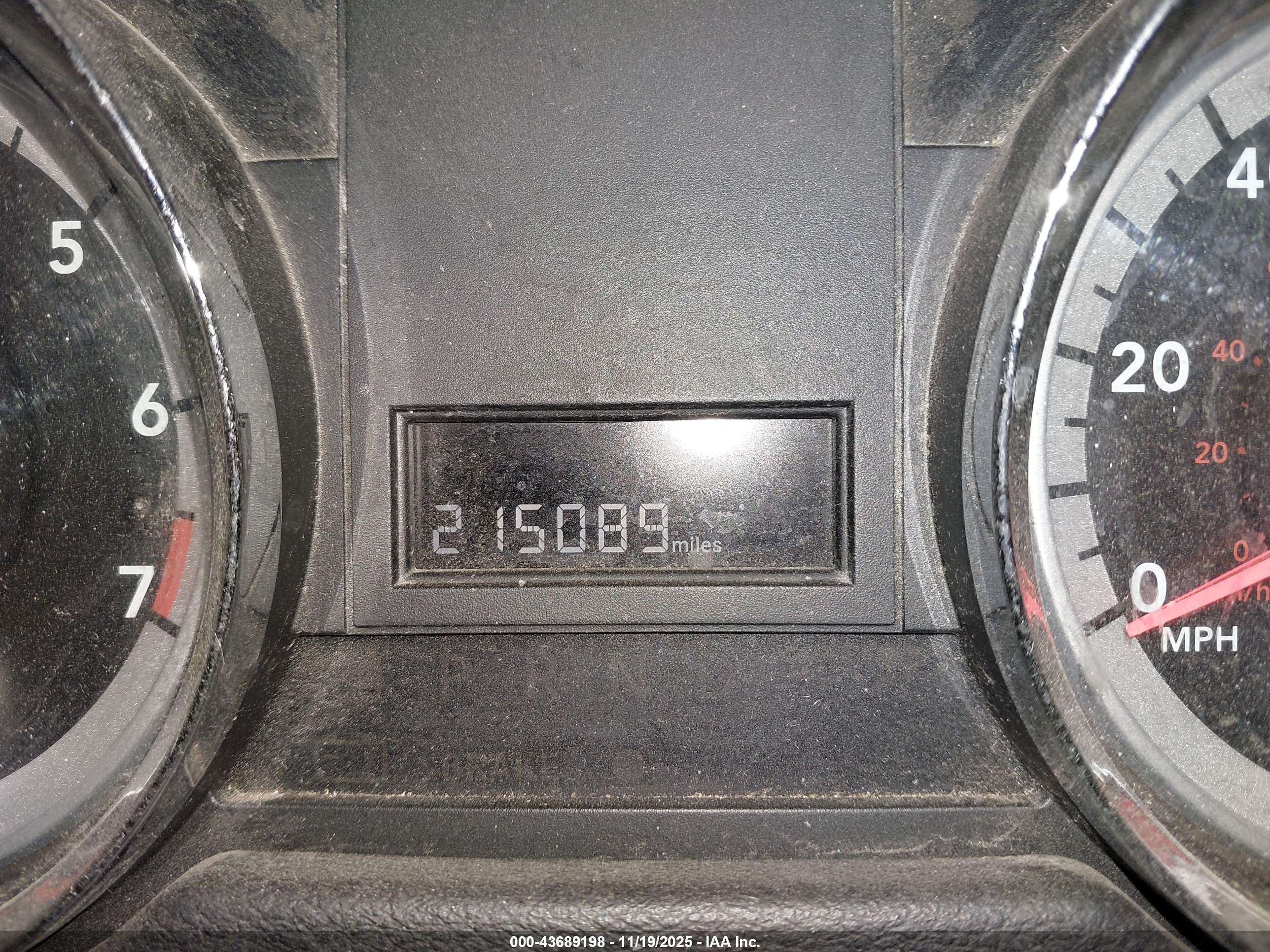 DODGE GRAND image 6
