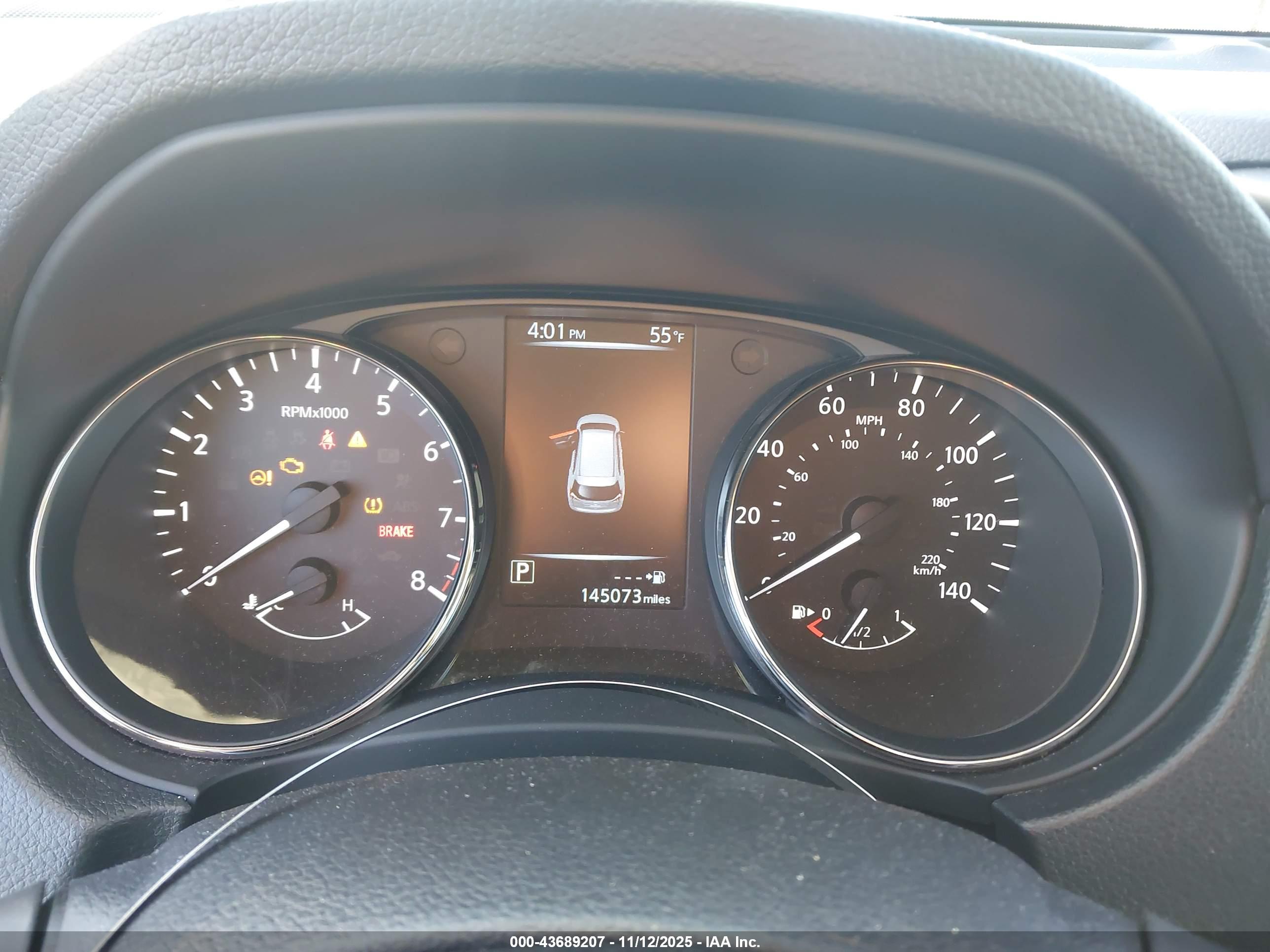 NISSAN ROGUE image 7