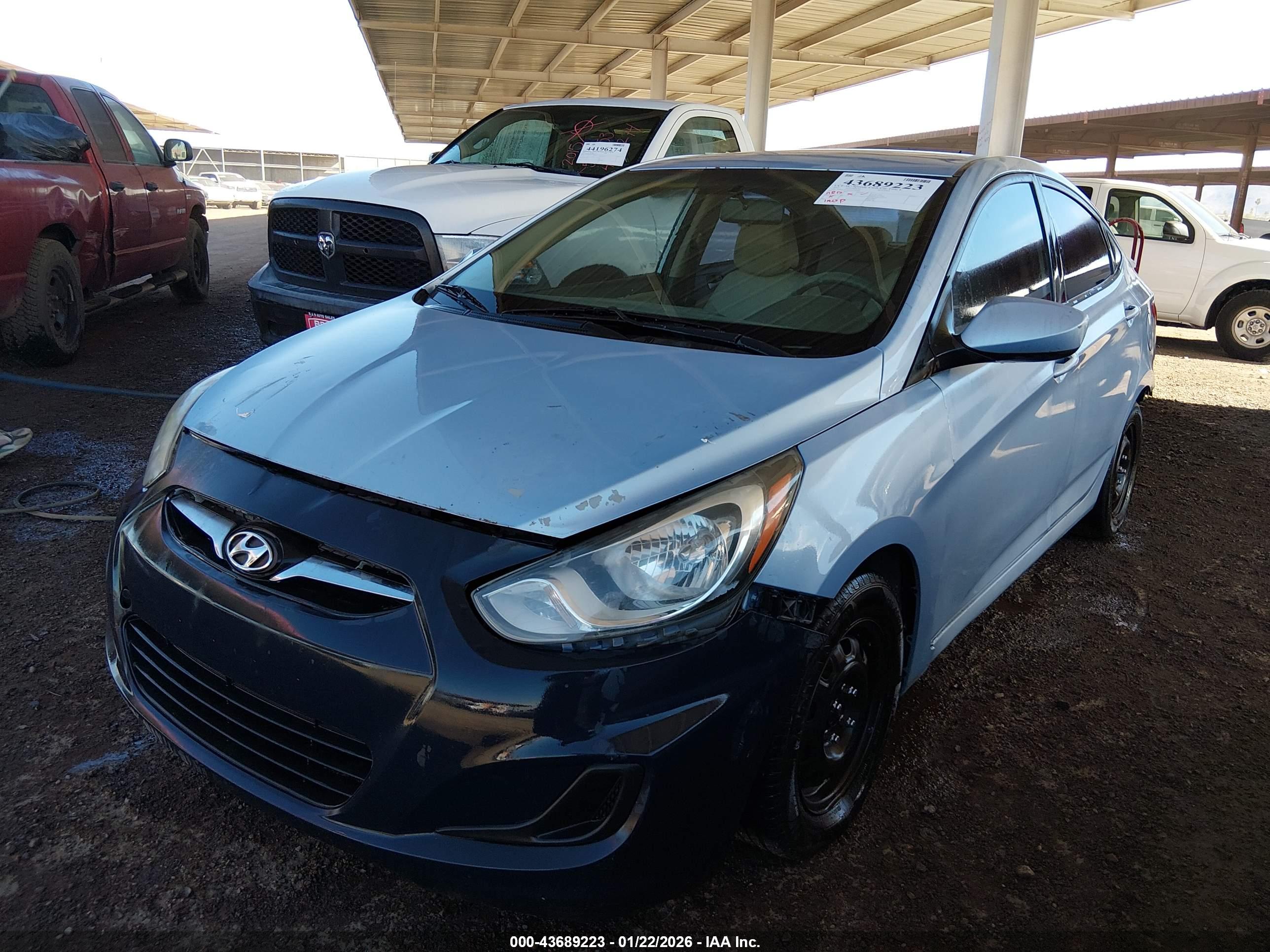 HYUNDAI ACCENT image 2