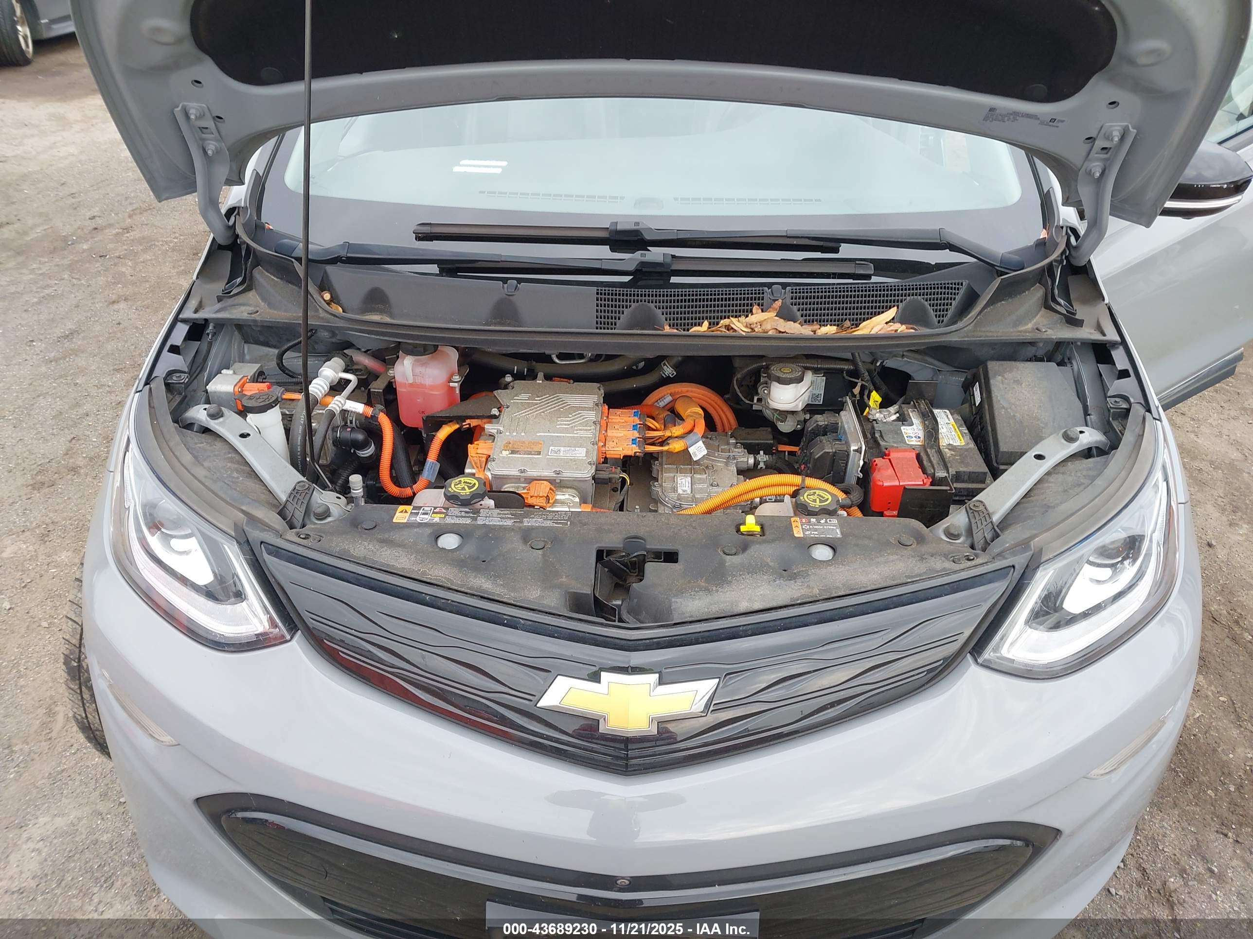 CHEVROLET BOLT image 10