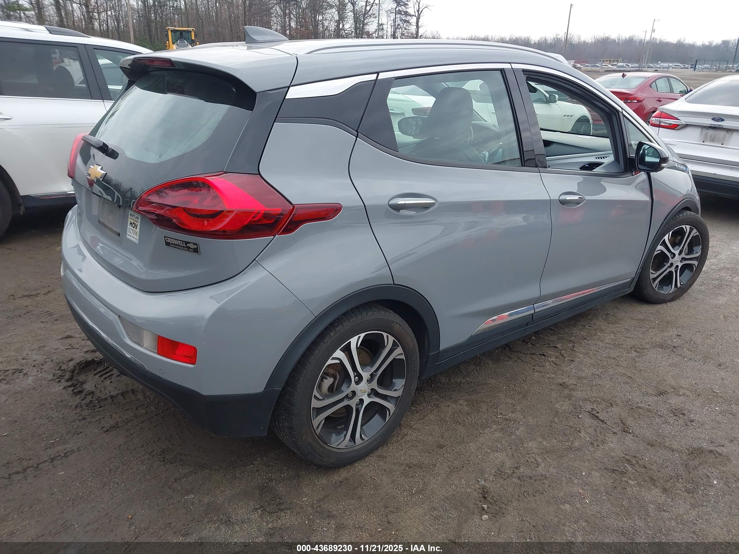 CHEVROLET BOLT image 4
