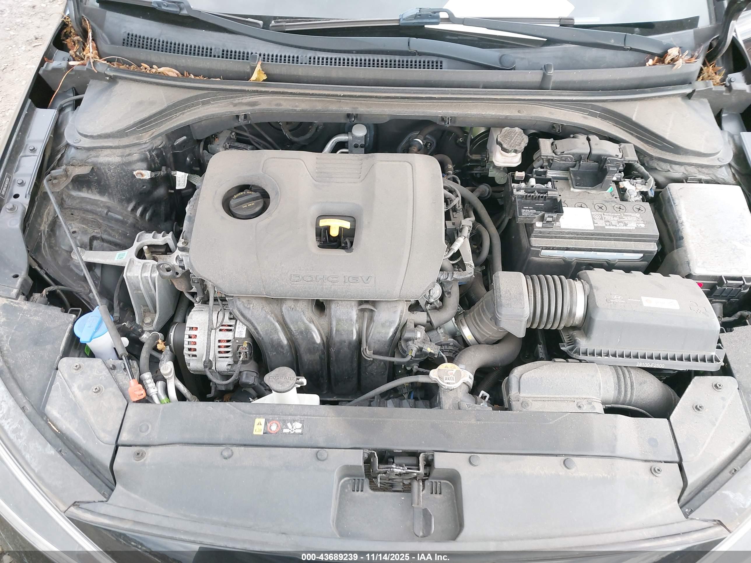 HYUNDAI ELANTRA image 10
