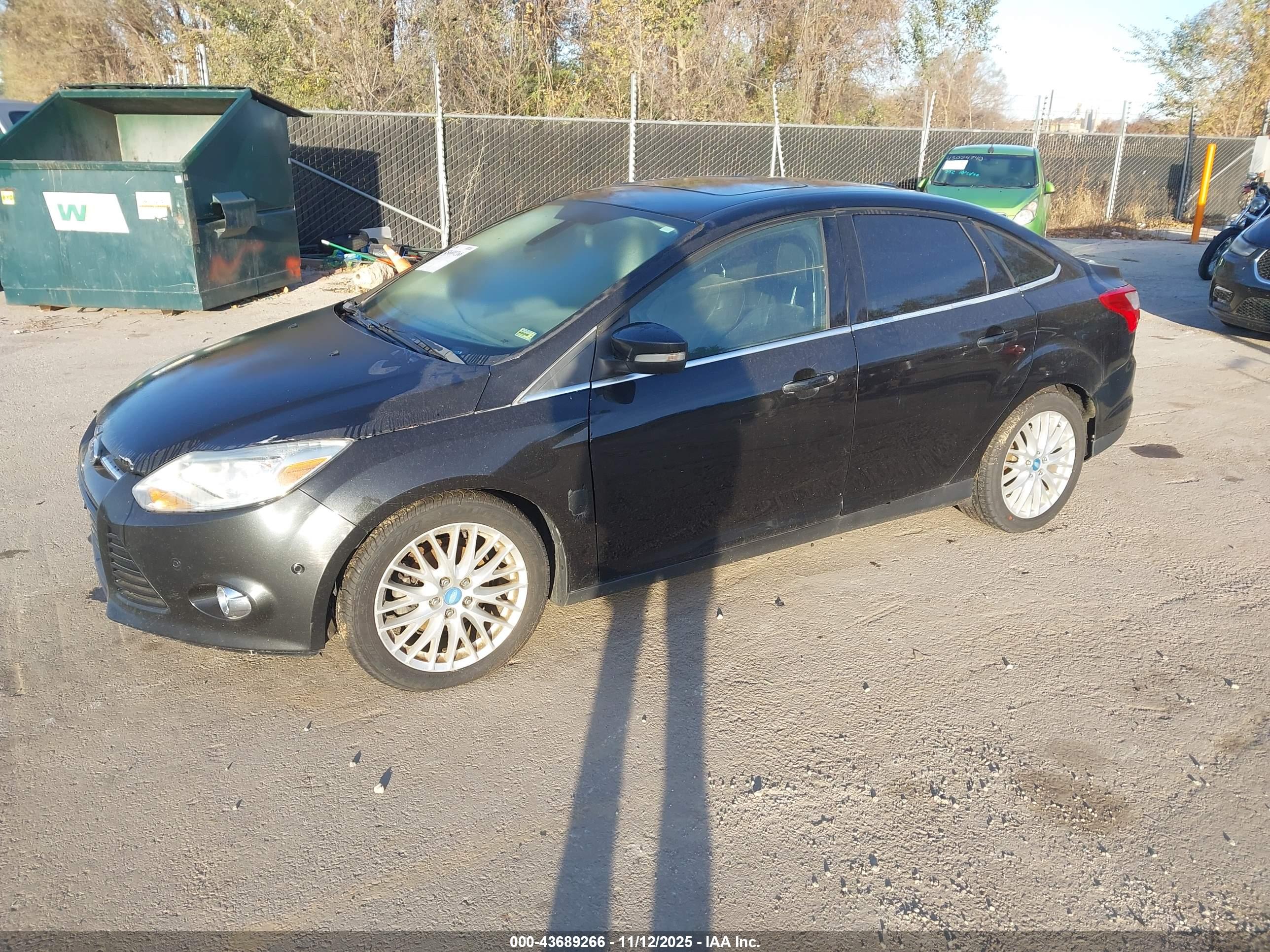 FORD FOCUS image 2
