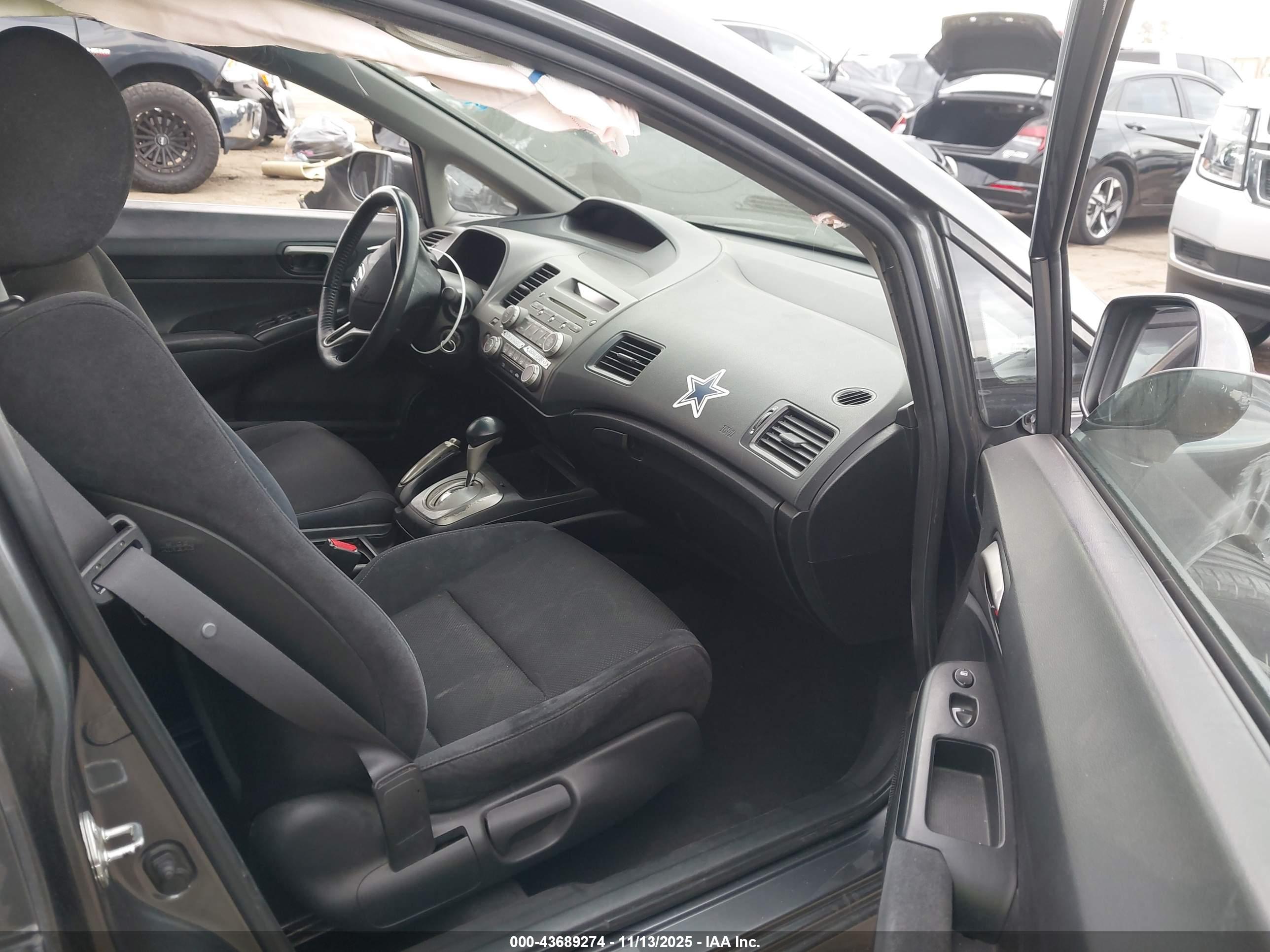 HONDA CIVIC image 5
