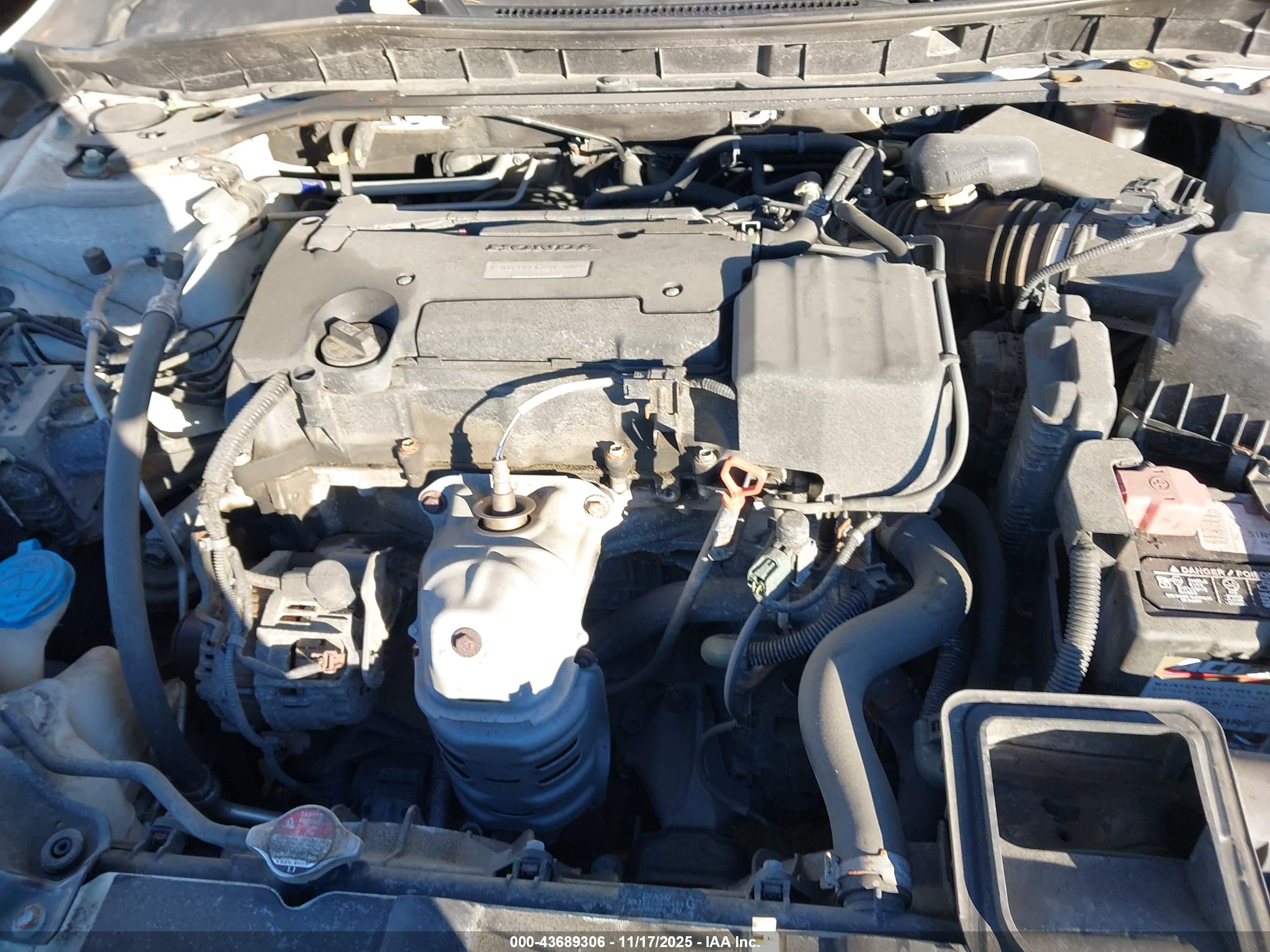 HONDA ACCORD image 10