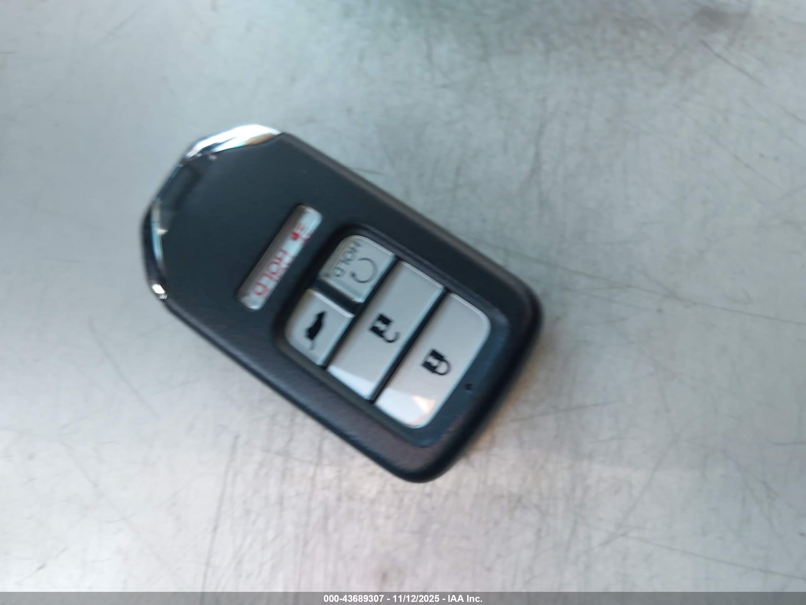 HONDA CR-V image 11