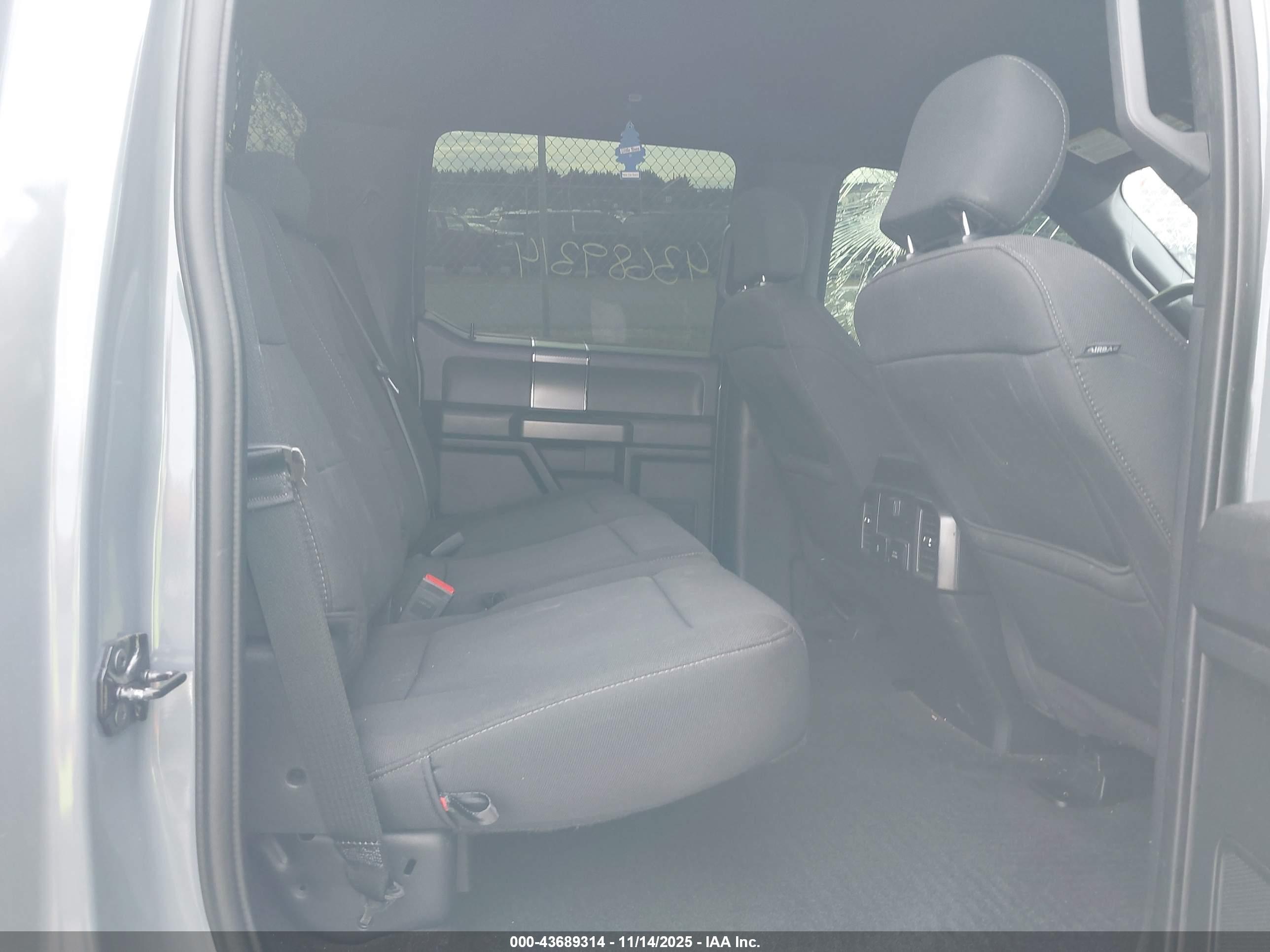 FORD F150 image 8