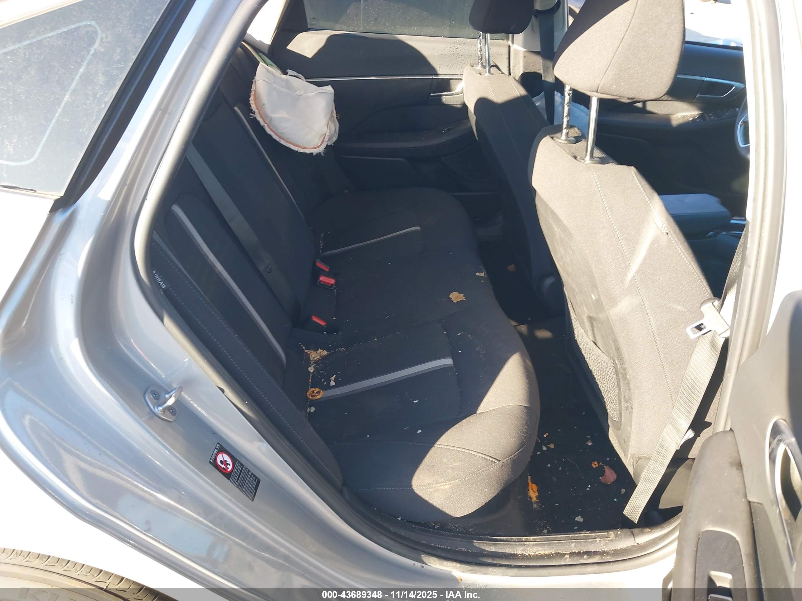 HYUNDAI SONATA image 8