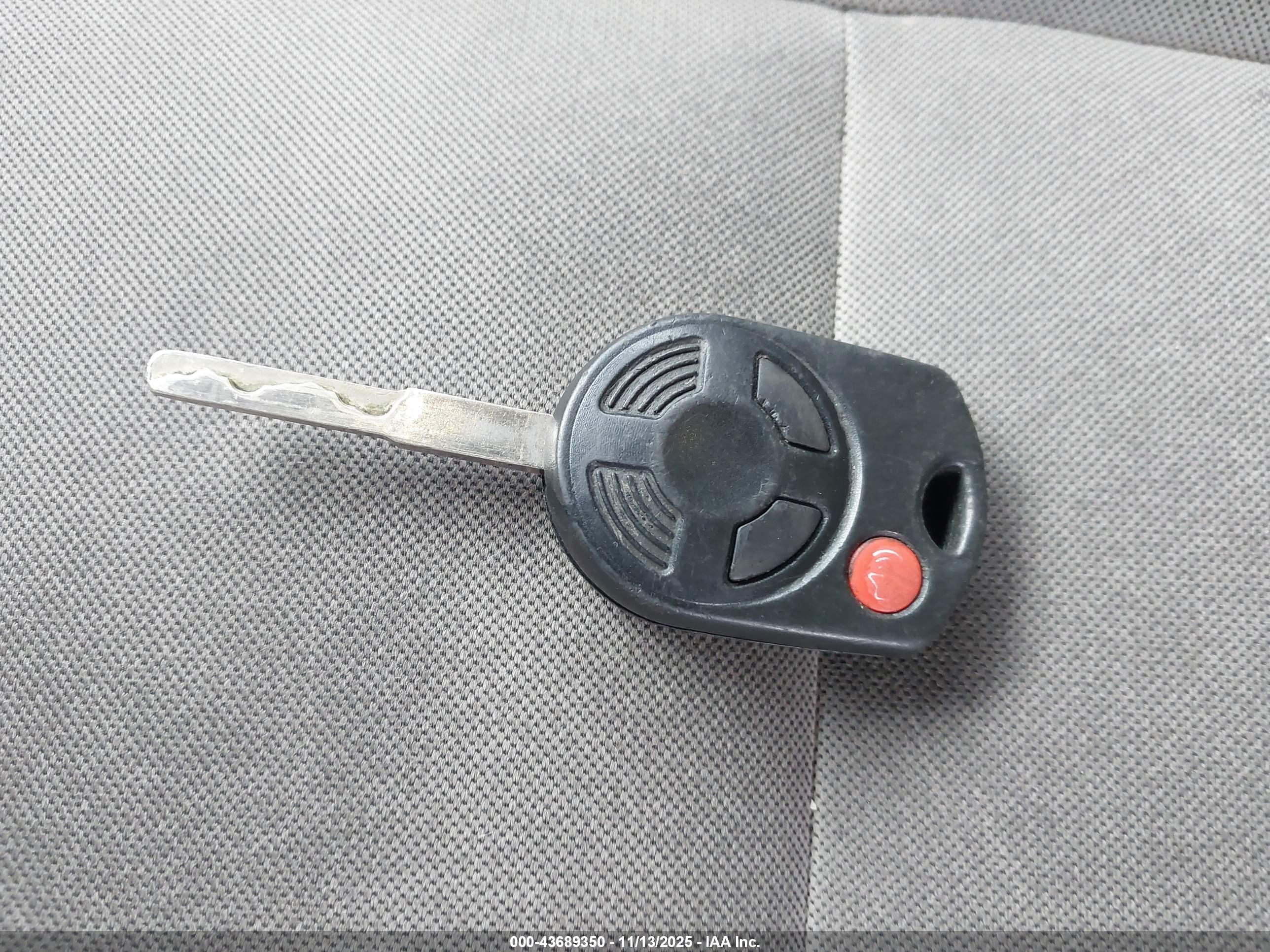 FORD ESCAPE image 11