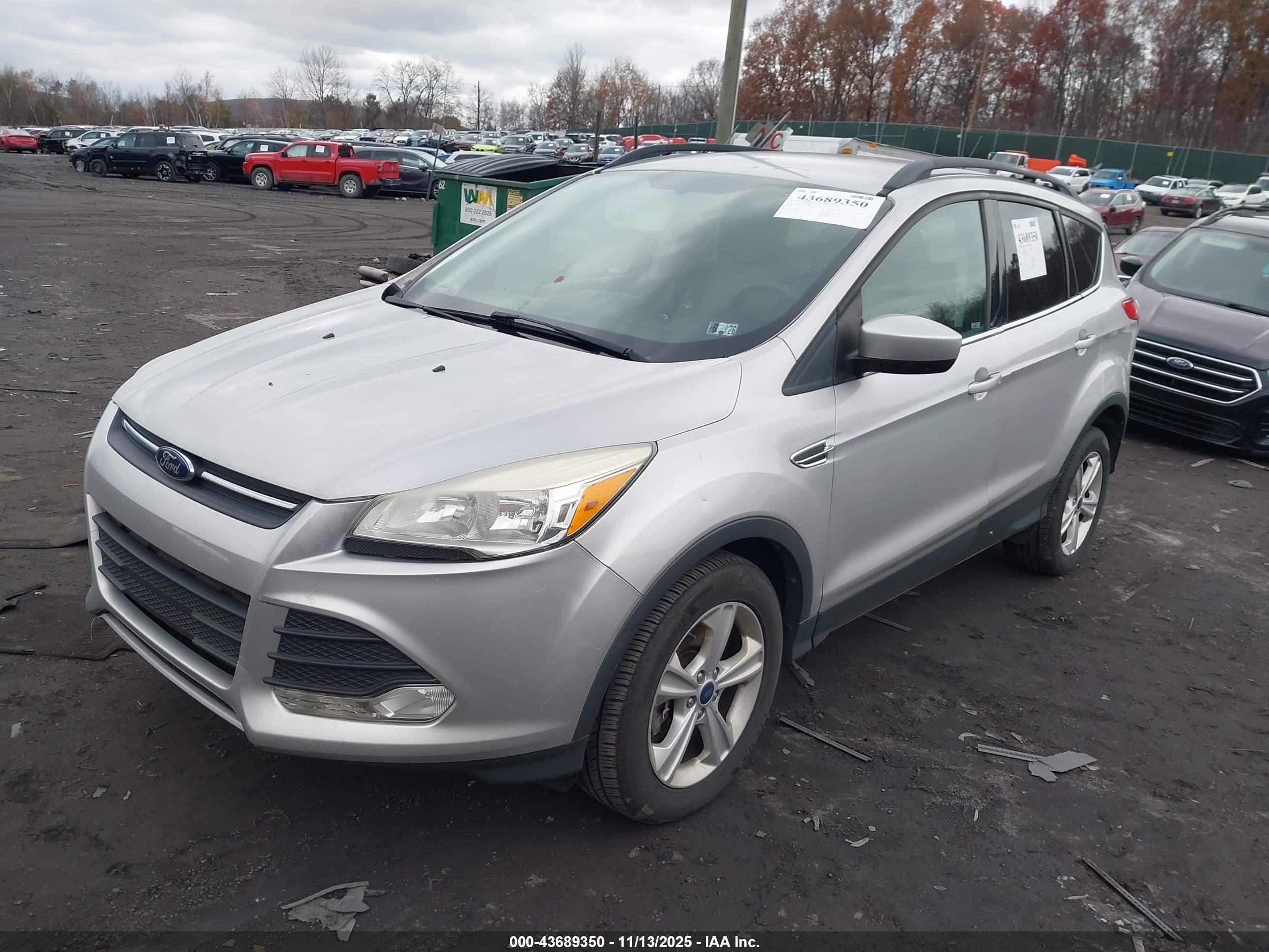 FORD ESCAPE image 2