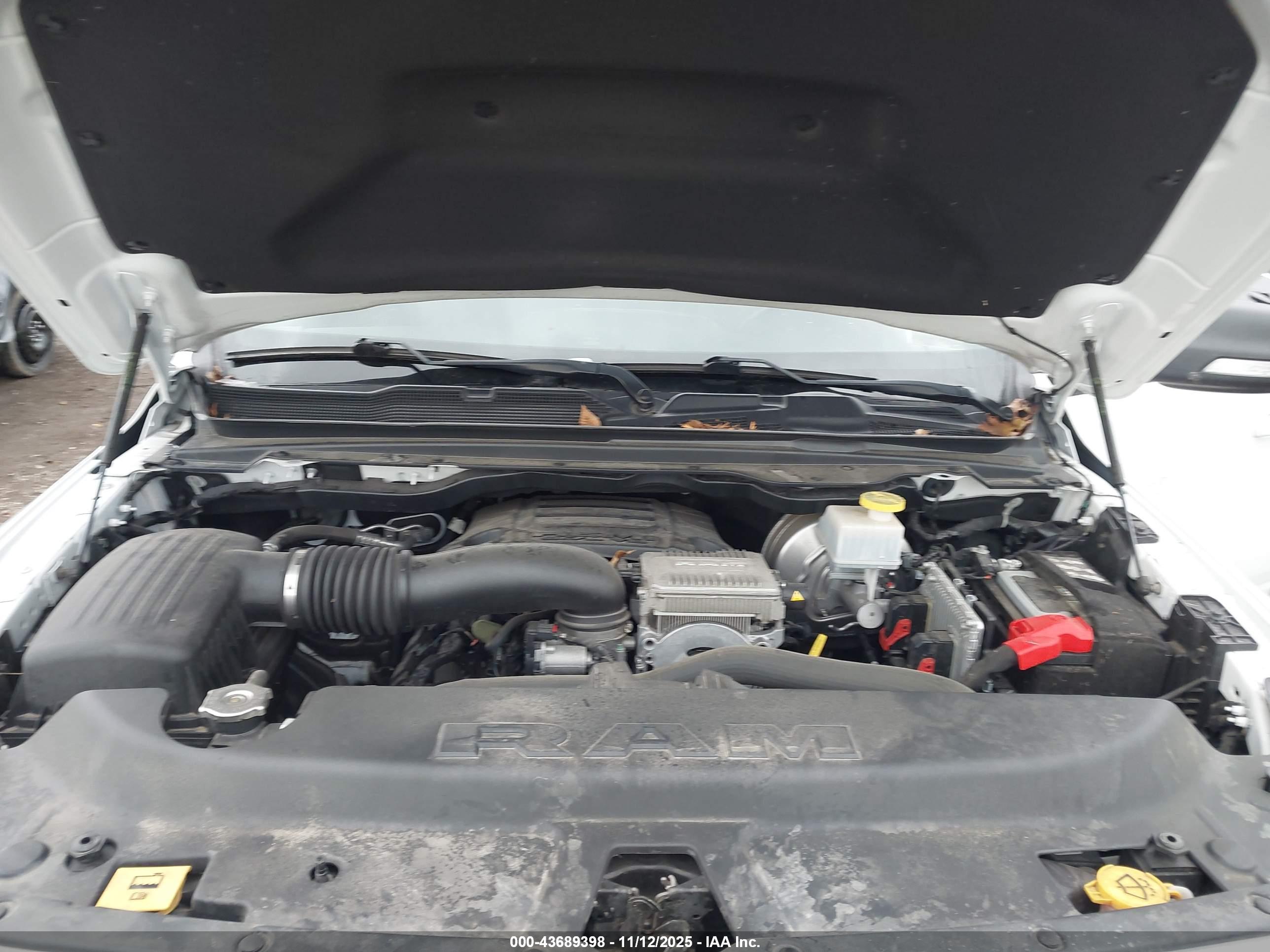 RAM 1500 image 10