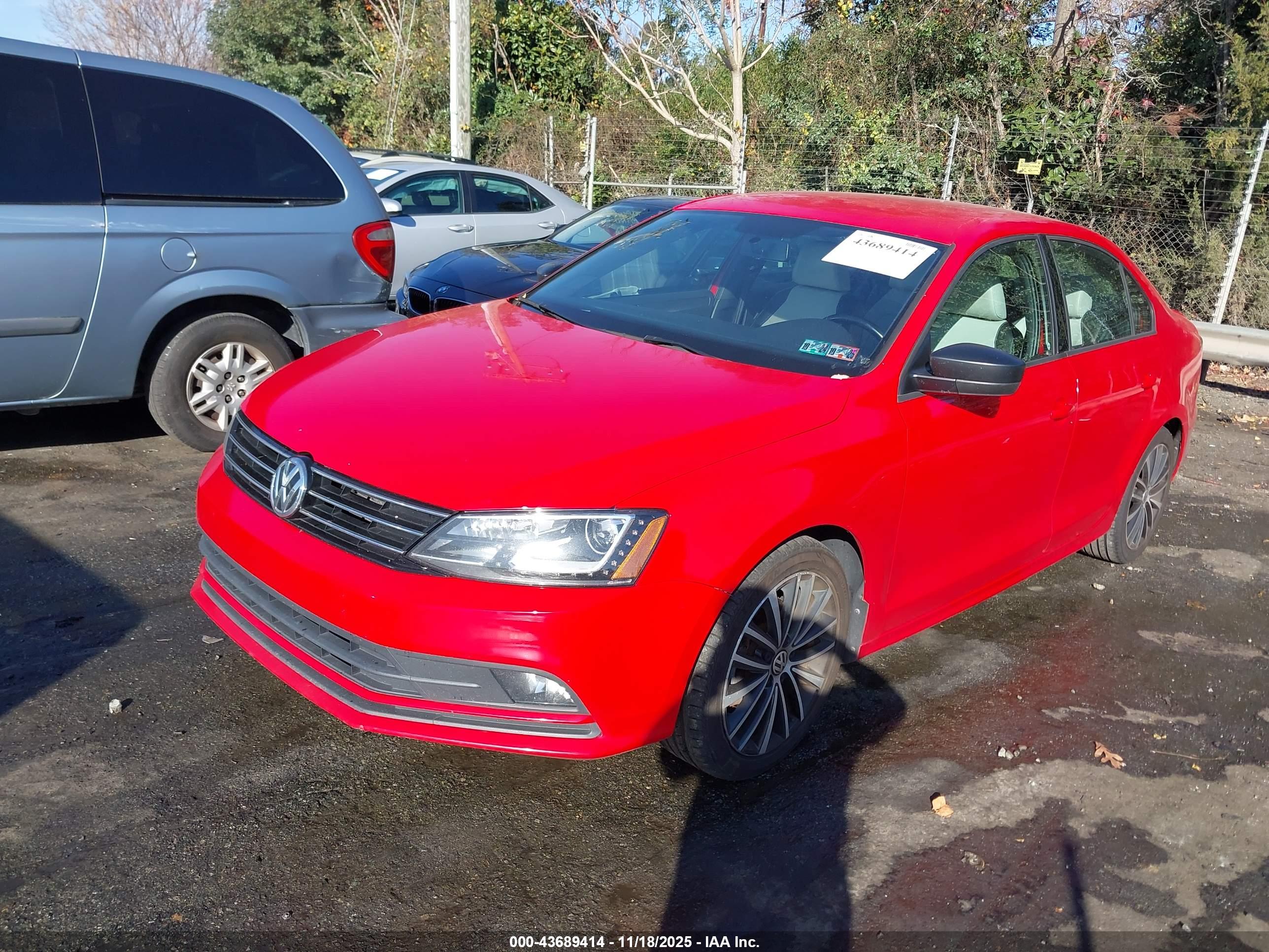 VOLKSWAGEN JETTA image 2