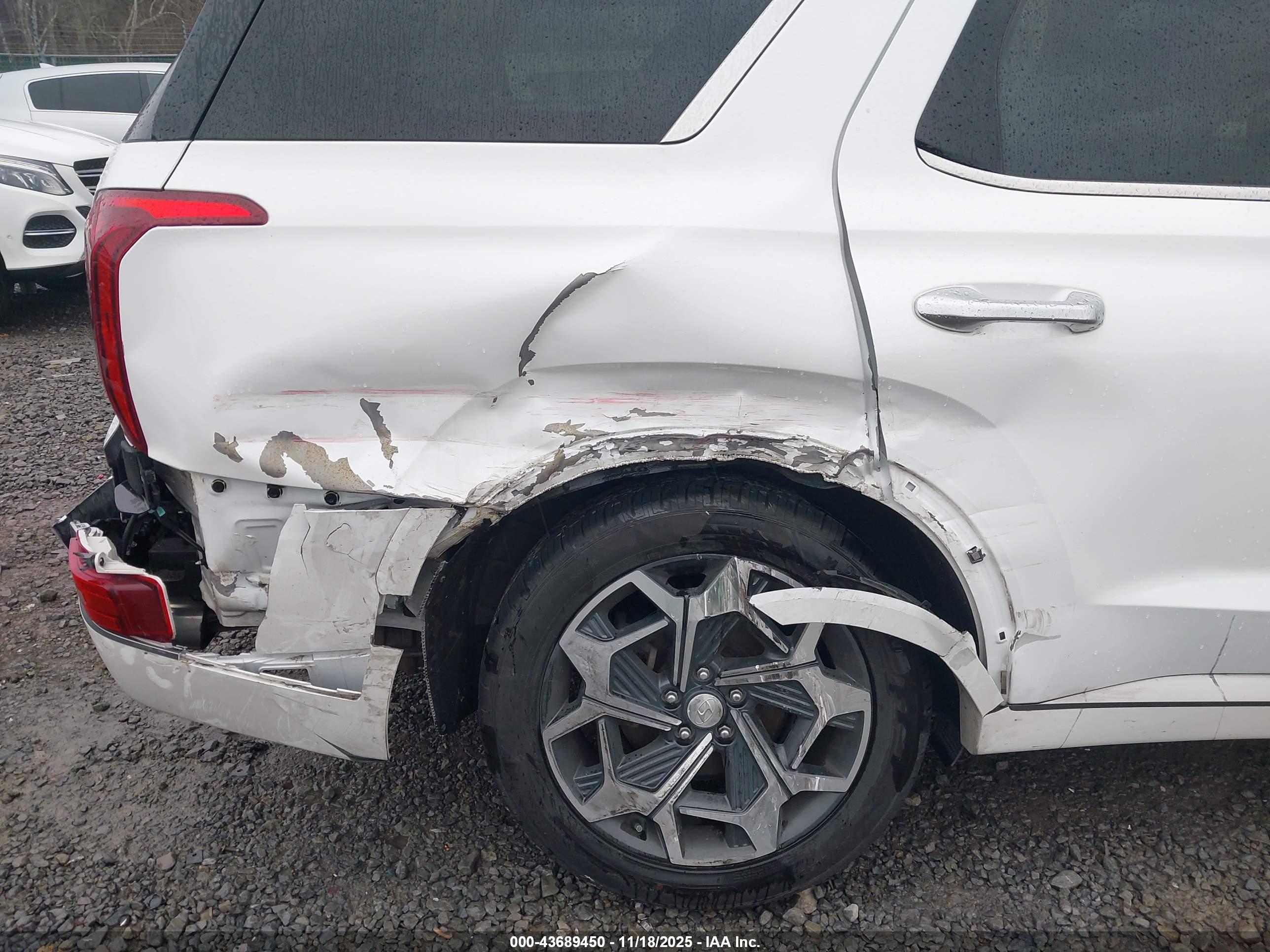 HYUNDAI PALISADE image 6