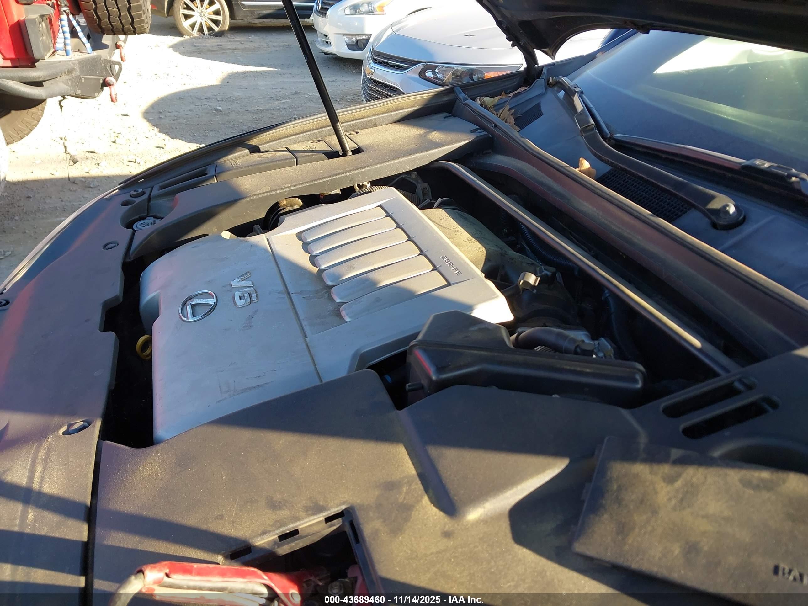 LEXUS ES image 10