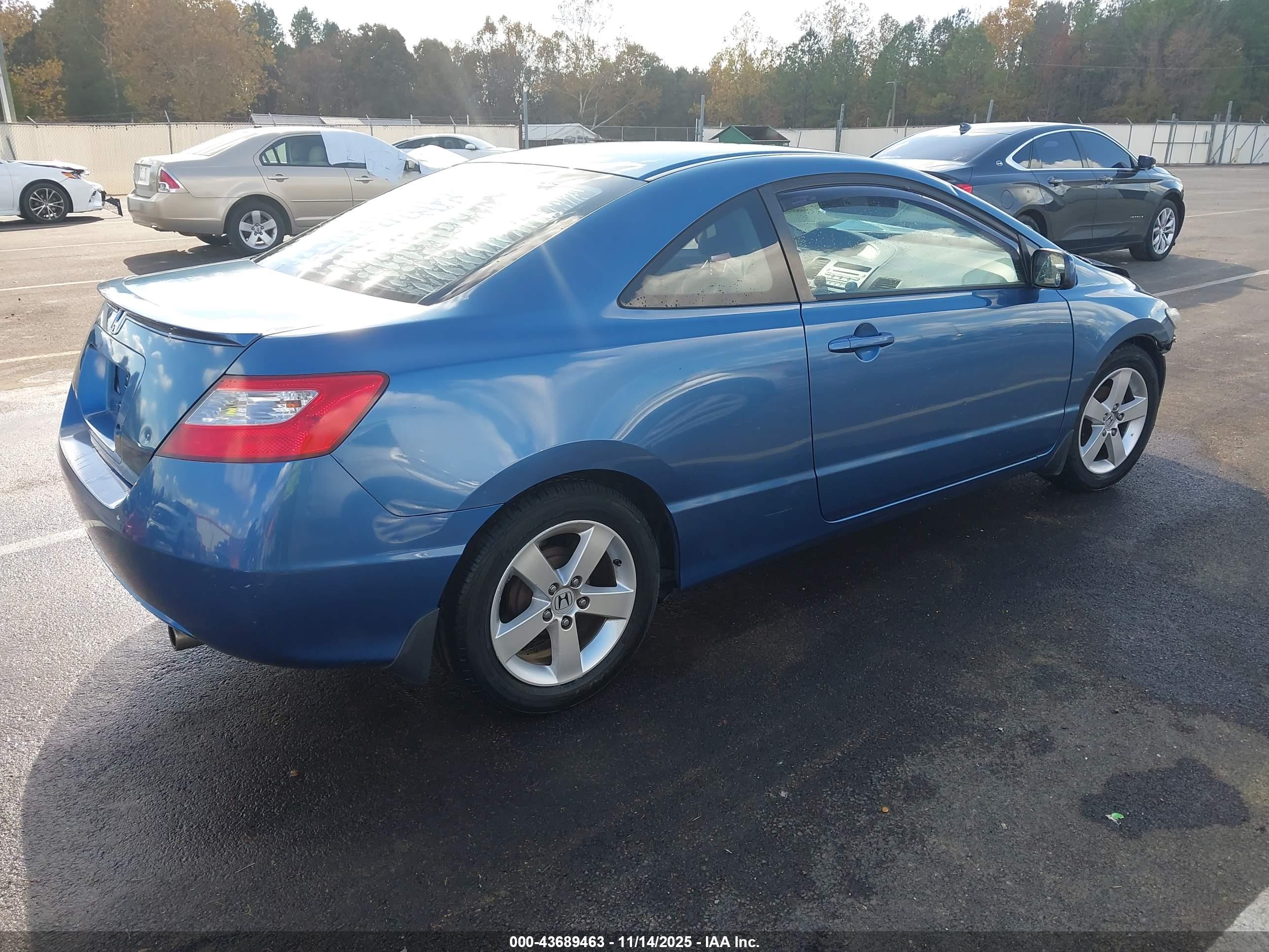 HONDA CIVIC image 4