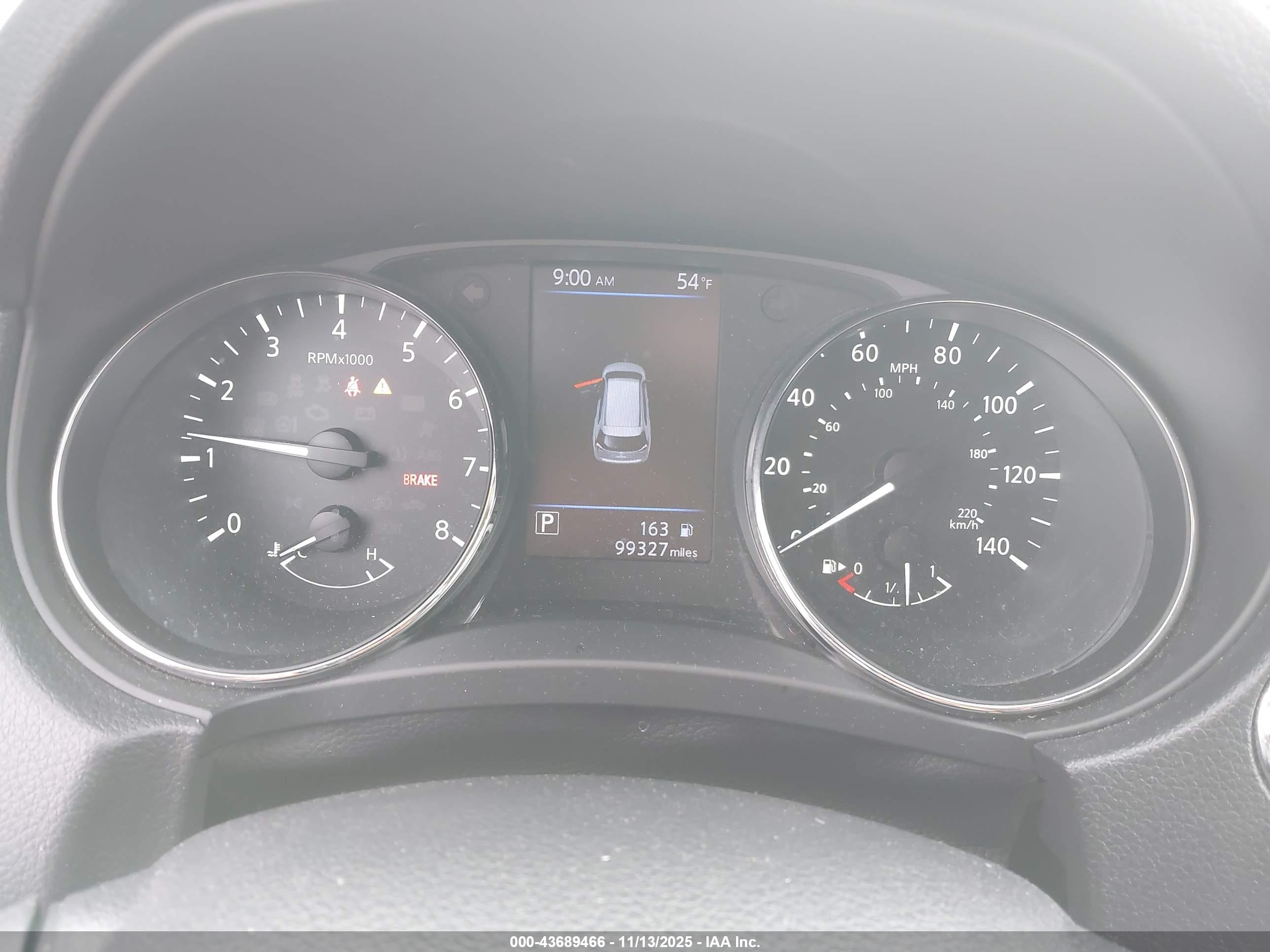 NISSAN ROGUE image 7