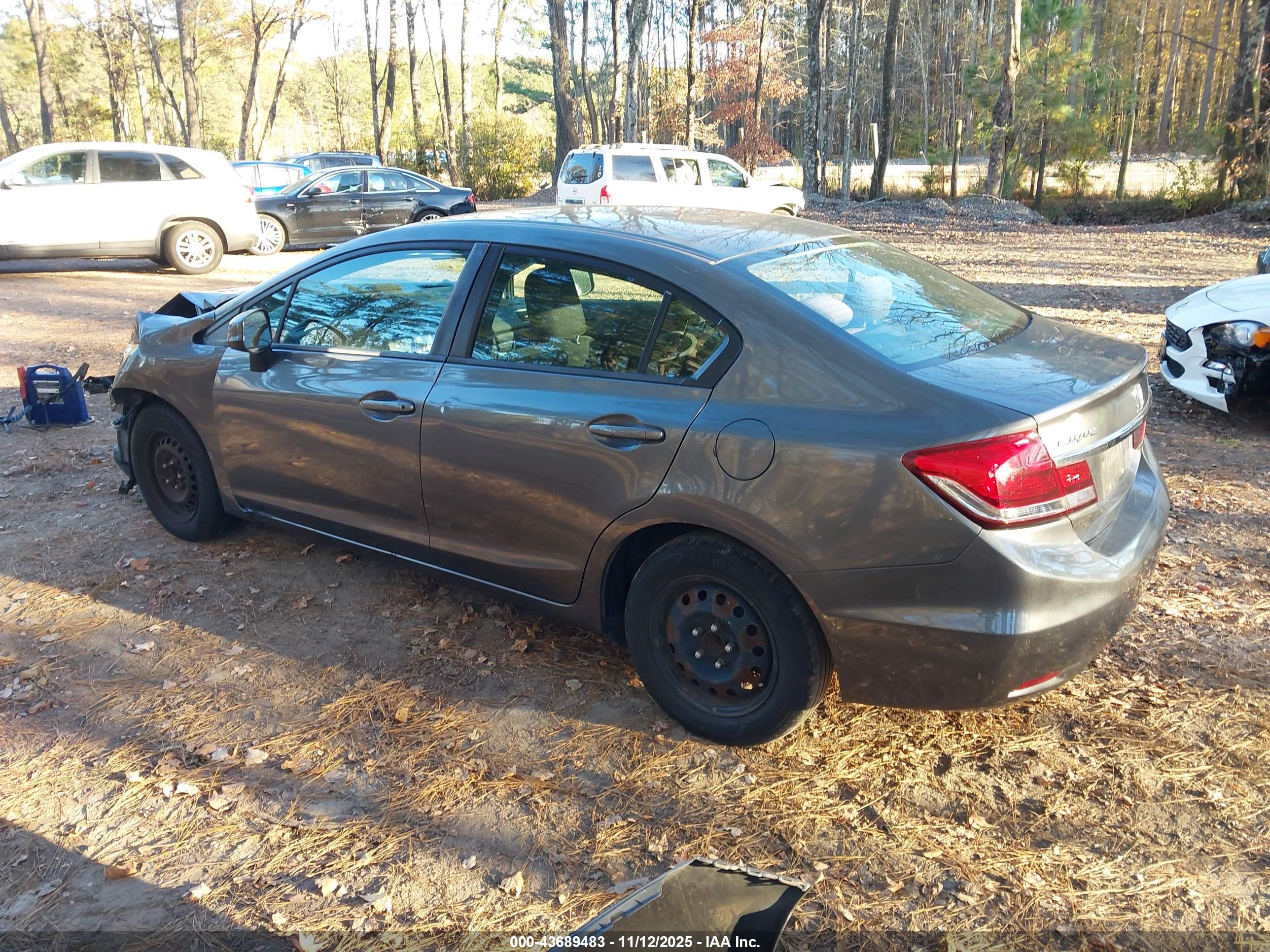 HONDA CIVIC image 3