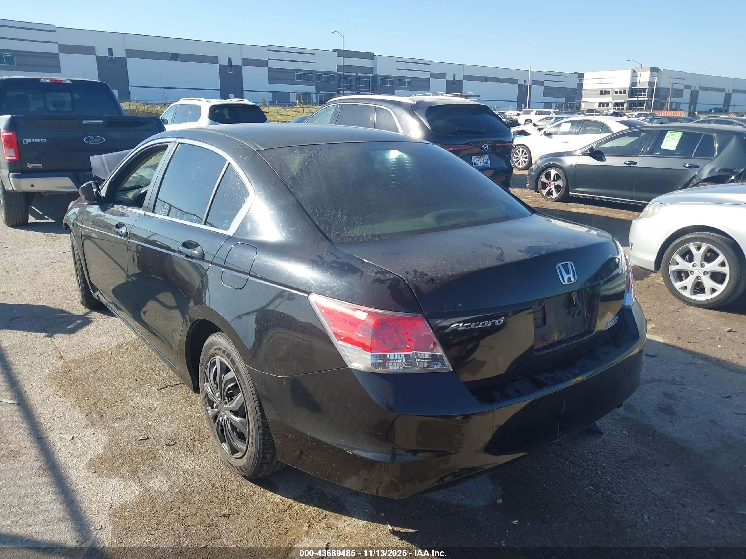 HONDA ACCORD image 3