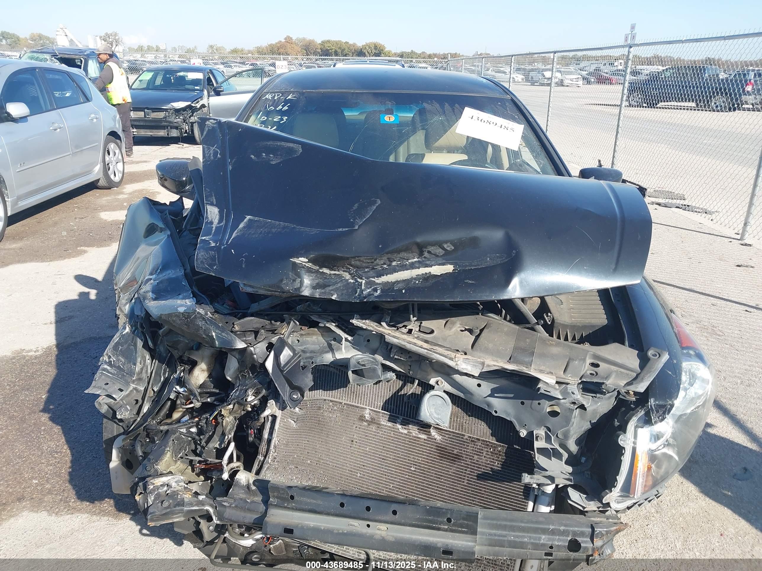 HONDA ACCORD image 6